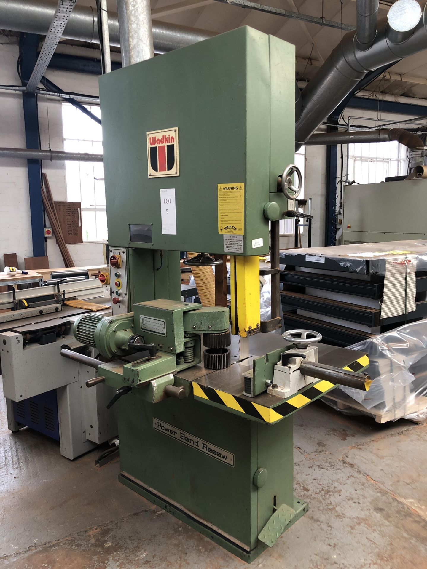 Wadkin PBRHD 89860 Power Band Resaw Bed size 1mtr x 0.75mtr 3phase(Please note: Item needs - Image 4 of 20