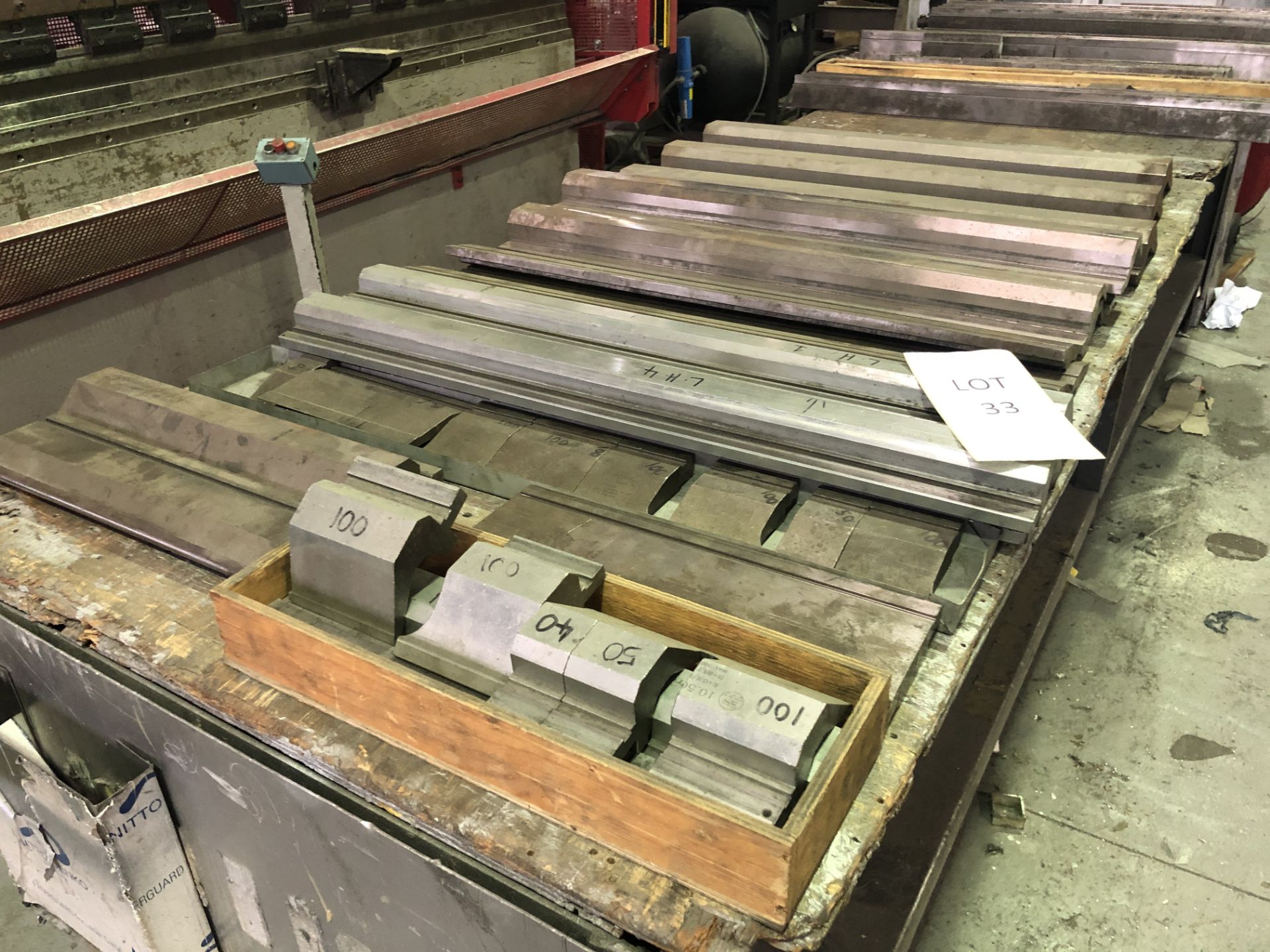 Various Euro Tooling Mixed Lot of Euro Press Brake Tooling (Please note: Collection by appointment - Image 18 of 33