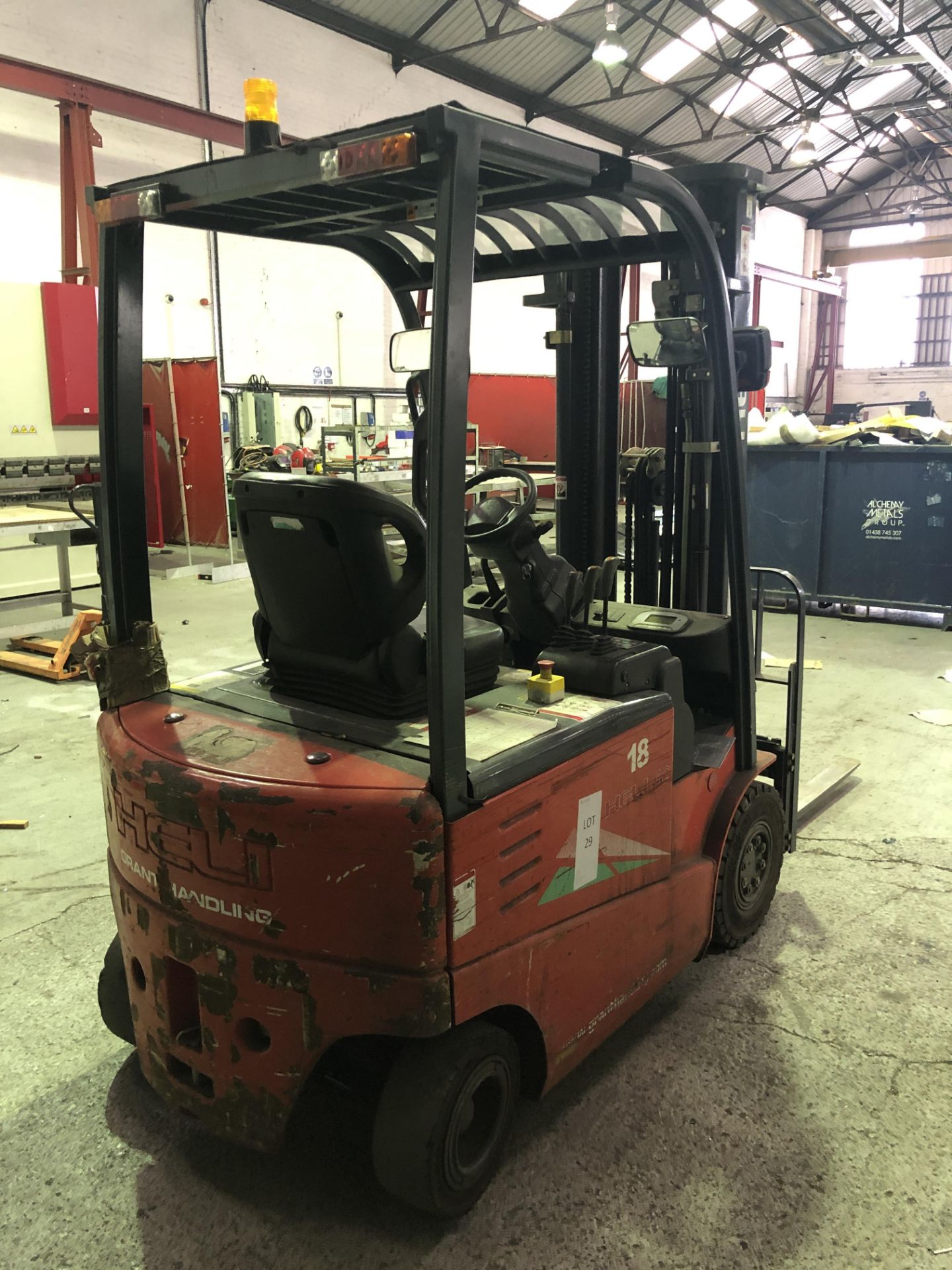 Heli FB18G Electric Fork Lift Truck (2015)Serial No: IF7025 1800KG. Lift Height 5m. 4049.1hrs - Image 9 of 16