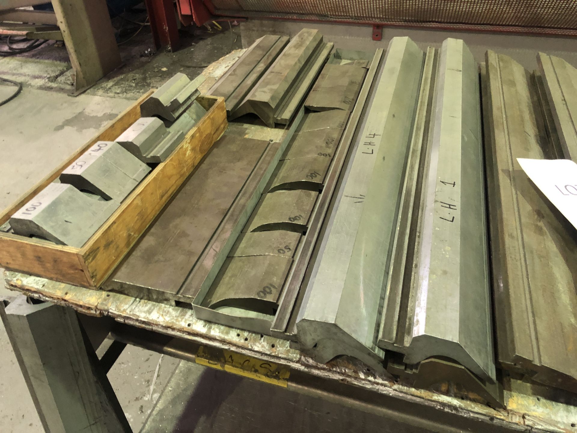 Various Euro Tooling Mixed Lot of Euro Press Brake Tooling (Please note: Collection by appointment - Image 17 of 33