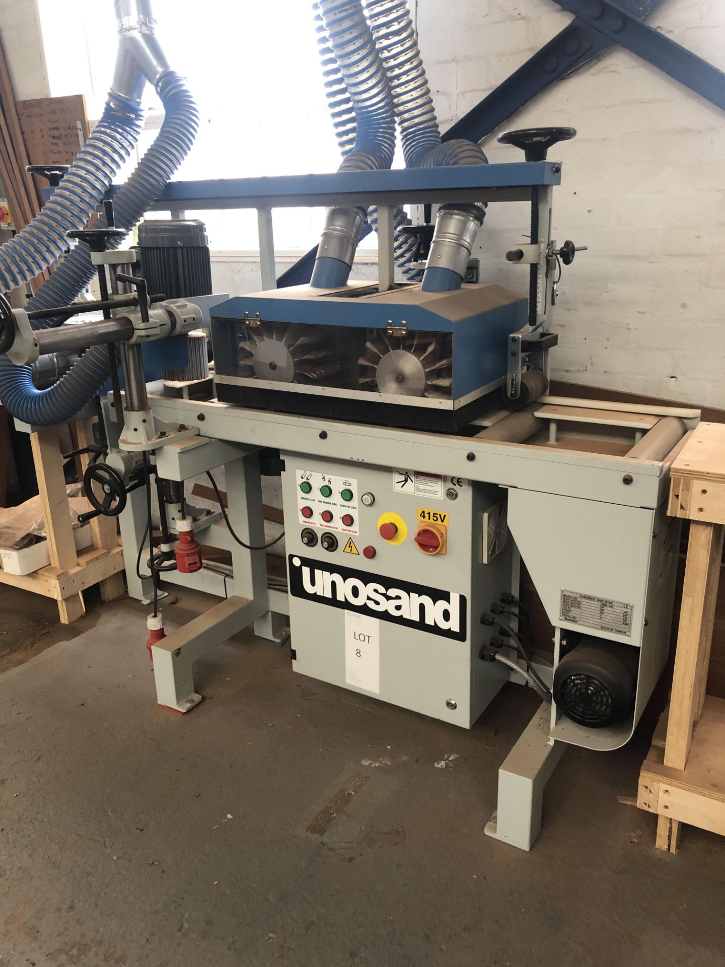 Unosand Model SL/300/55 Sanding Machine Serial No: H3074 (11/2016) 3phase(Please note: Item needs - Image 14 of 16