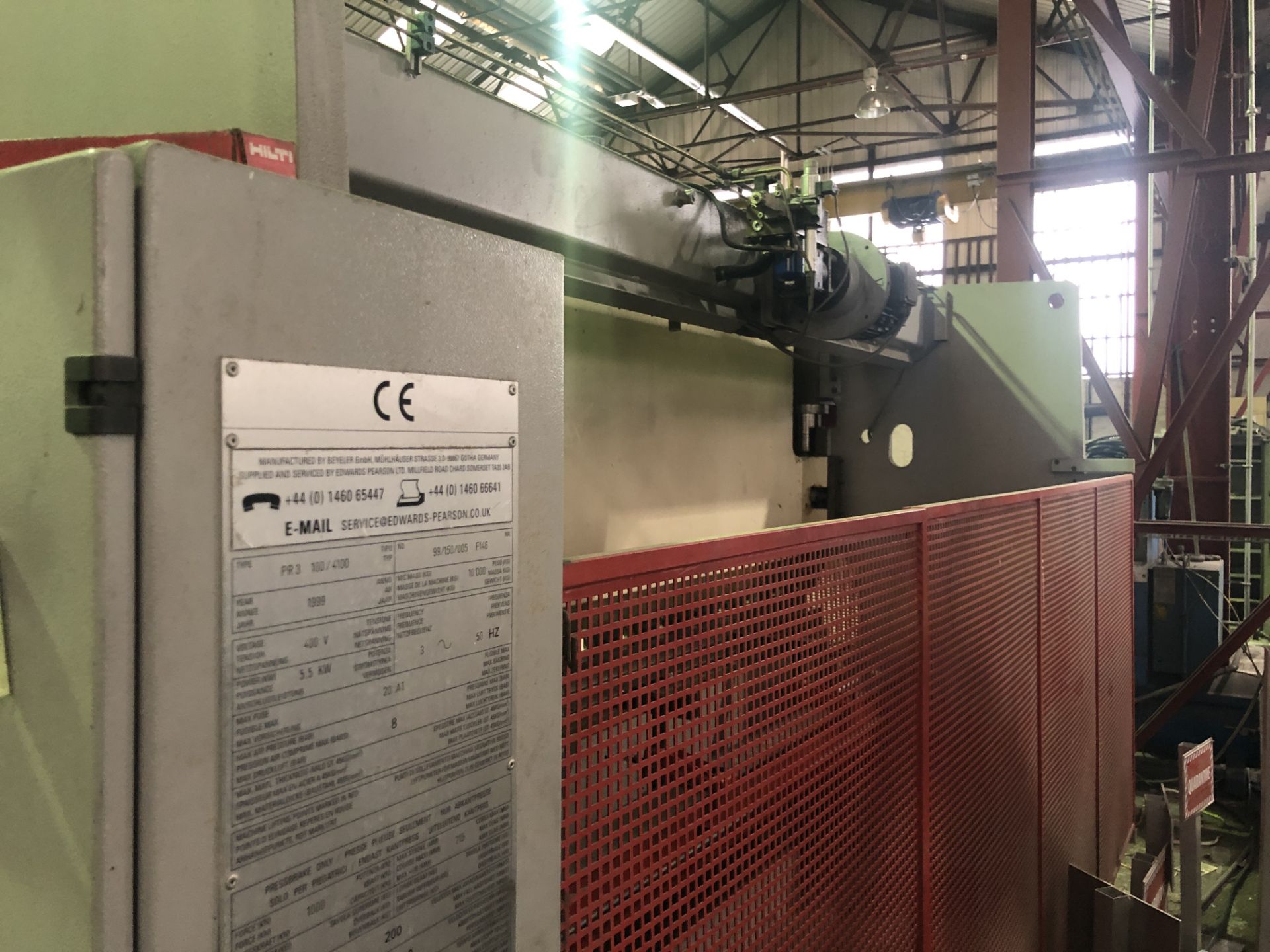 Edwards Pearson (1999) PR3 100/4100 CNC Press Brake Serial No: 99/150/005 F146 with Sick Light - Image 7 of 18