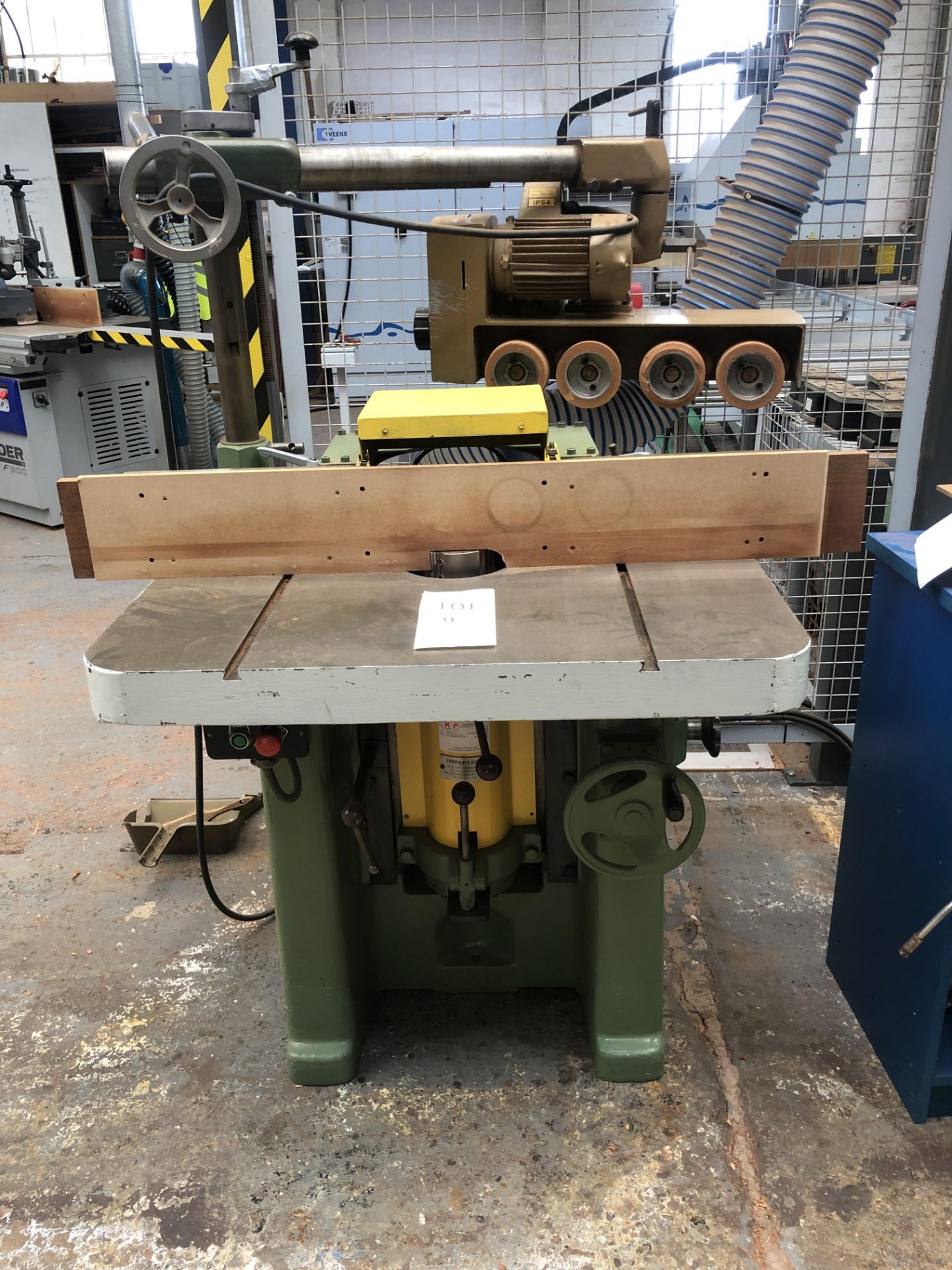 Wadkin Spindle Moulder No: T5184 Serial No: EQ3082 3phase(Please note: Item needs electrical