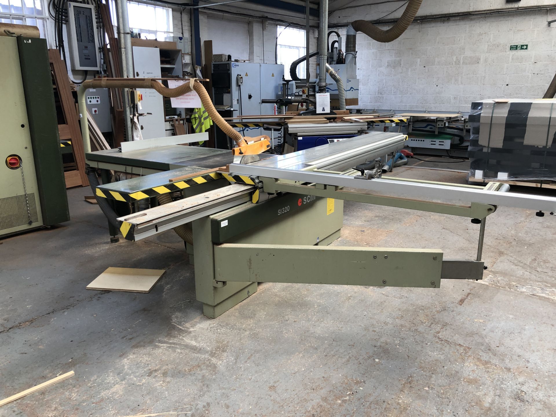 SCM SI 320 Table Saw, Serial No. 007014 (1998)