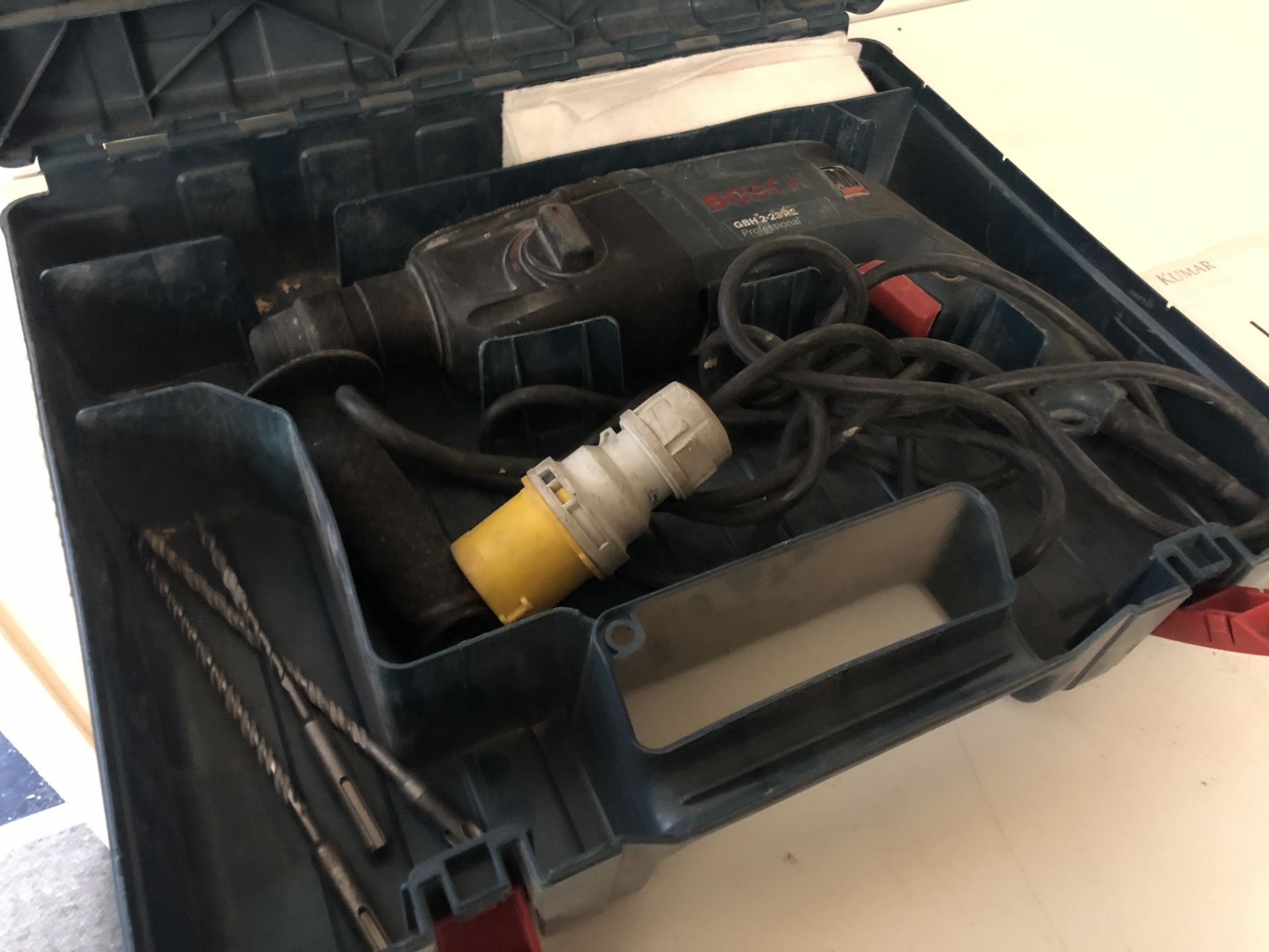 Borsch 110v SDS Drill GBH-2-23RE (Please Note: Collection by appointment Tuesday 26th March From - Image 8 of 8