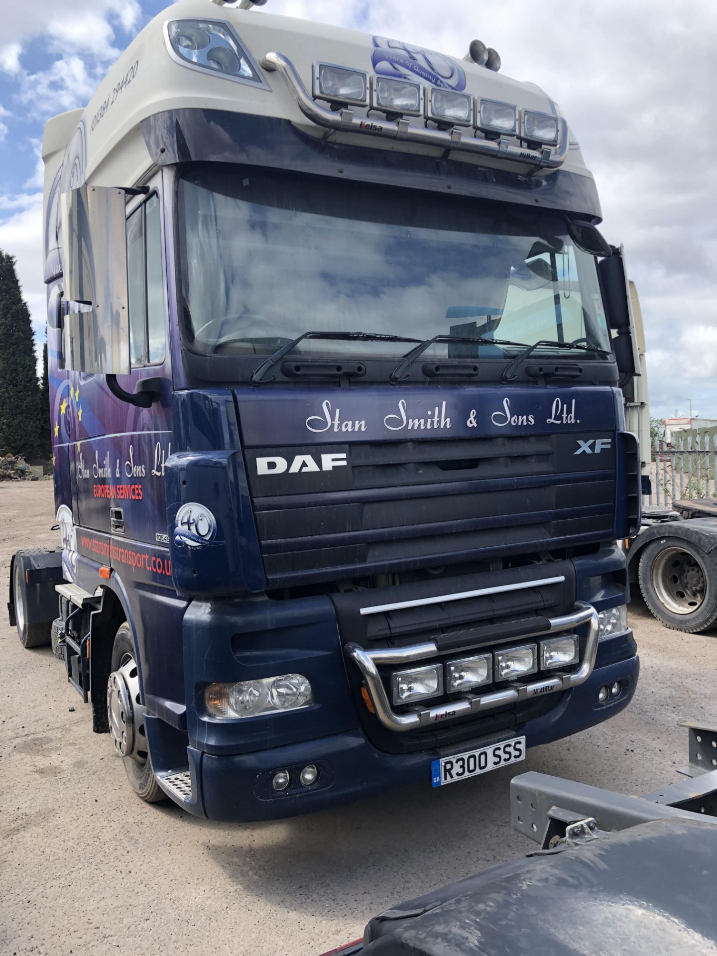 DAF FT XF105.410 LD SS, Euro 5, 4 x 2 Super Space Cab Tractor Unit , Recorded Usage 765,173 KM, - Image 2 of 51