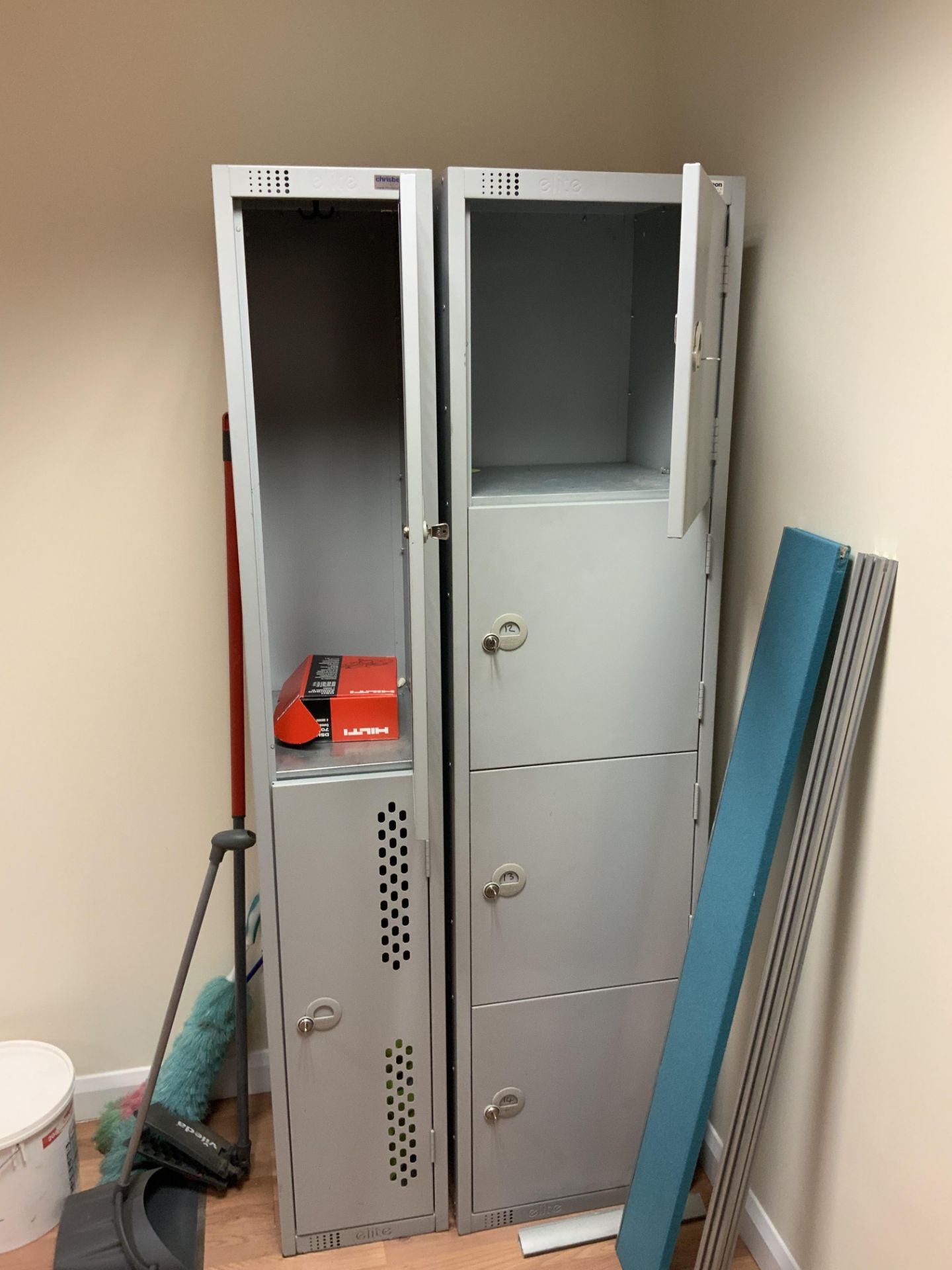 2: Various Clothes Lockers Cabinets with Keys - (Located in Telford TF7 4PL - Collection By - Image 3 of 3
