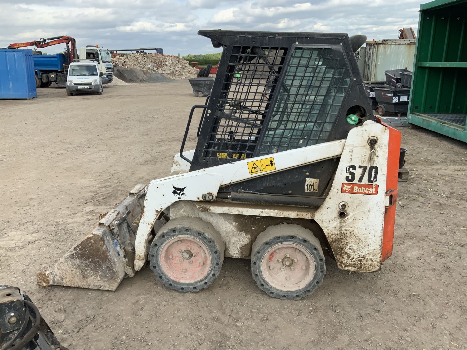 Bobcat S70 Compact Skid Steer, Serial No. B38W12764 with Bucket (2017) Hours 371.9 - (Located in - Image 4 of 11