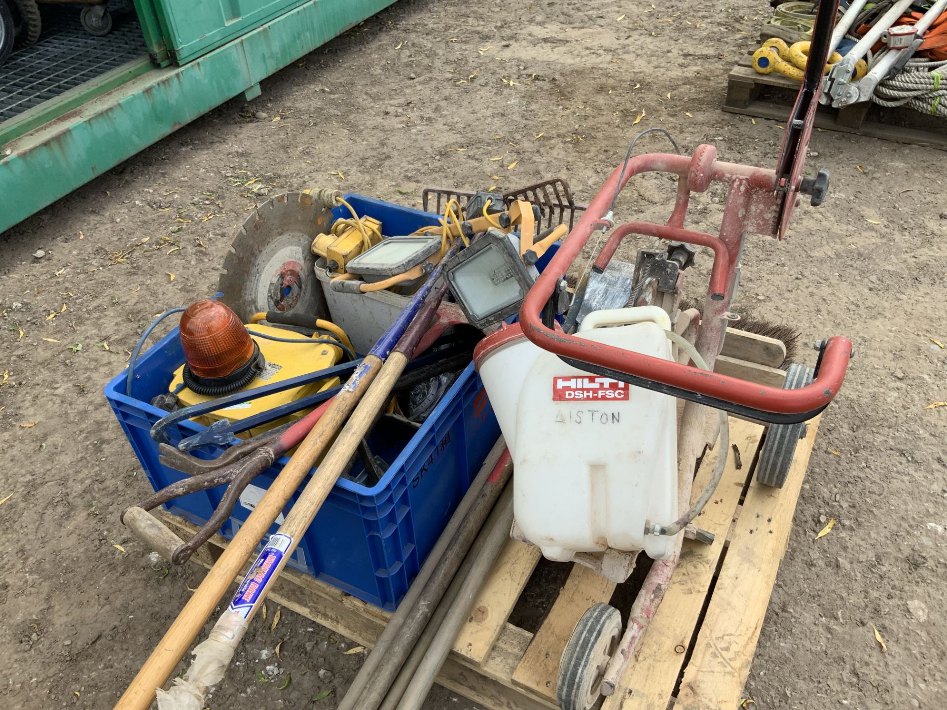 Hilti DSH-FSC 01 Floor Saw Cart for use with Hilti DSH 700 & DSH 900 Gas Saws, together with - Image 2 of 8