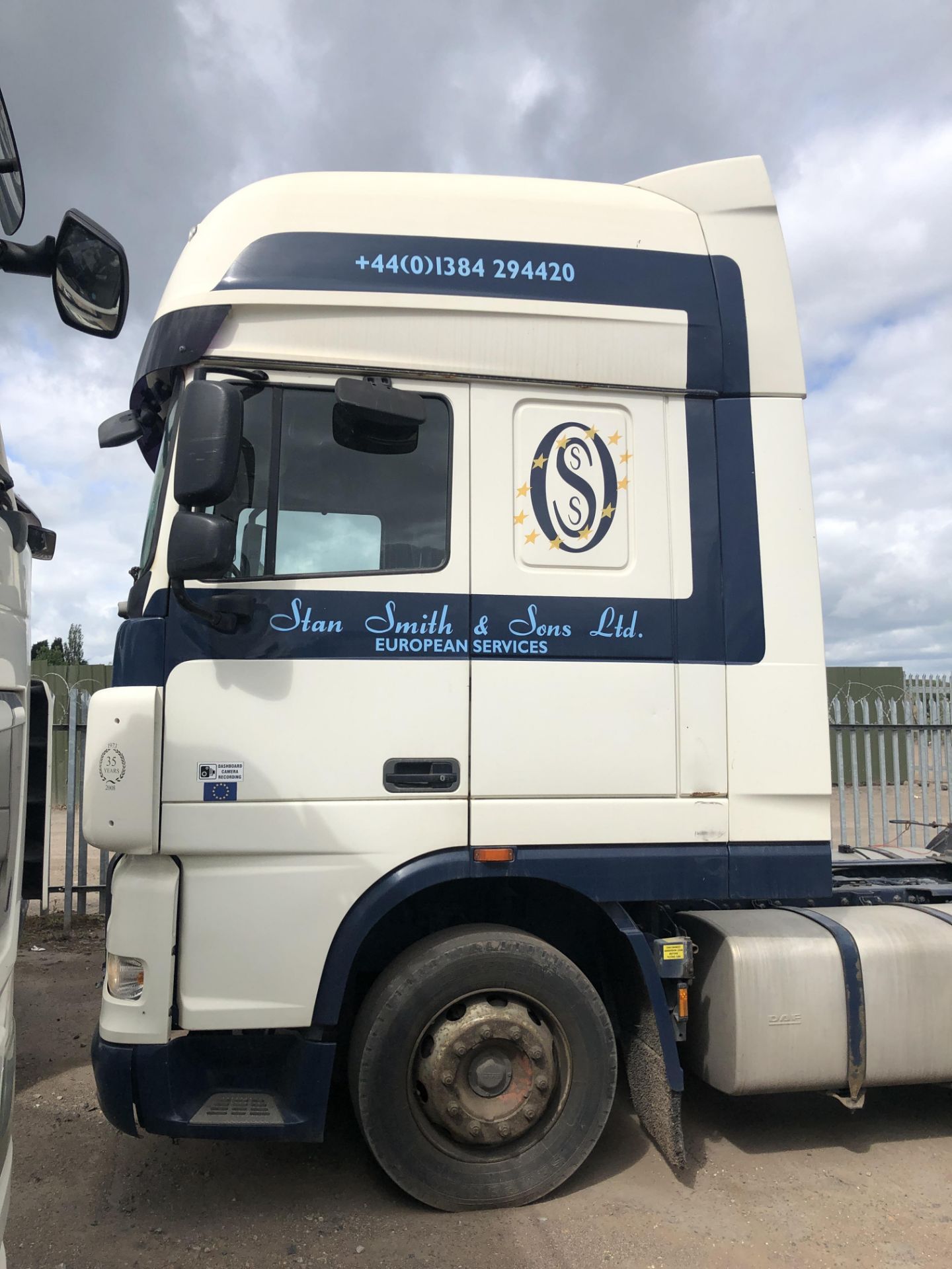 DAF FT XF105.410SS 4 x 2 Space Cab, Recorded Usage 637,535 Miles, Manual Gearbox, Fitted with Lo Pro - Image 4 of 37