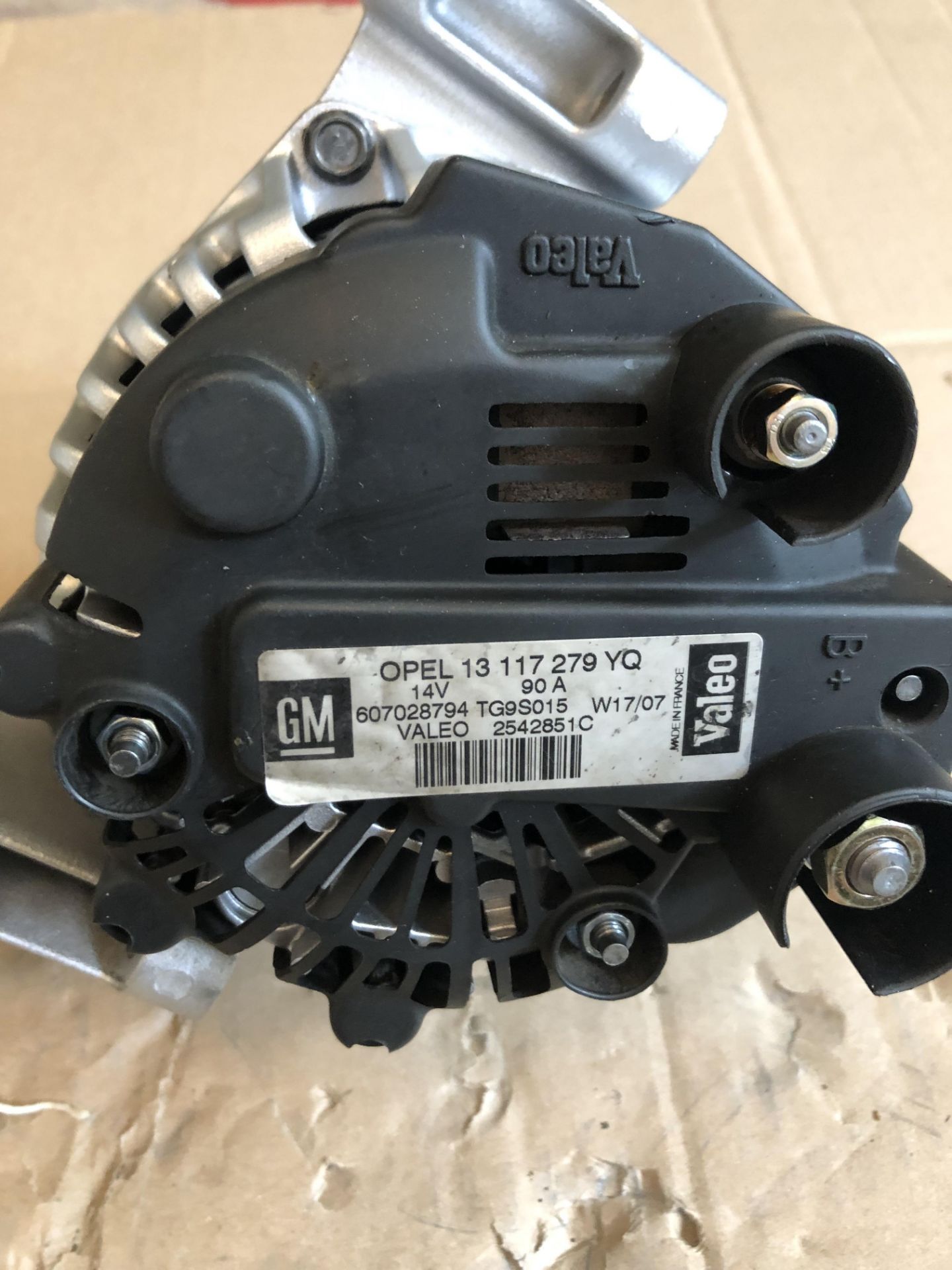 HC Cargo Starter Motor LRA2804 - - Collection By Appointment on Wednesday 12th June 2019) - Image 4 of 4