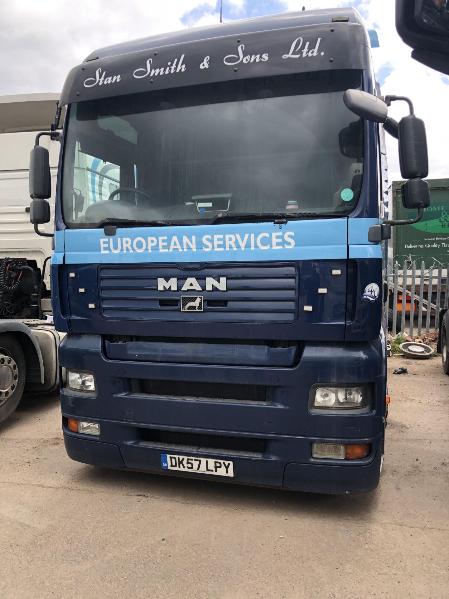 MAN TGA 18.440 FLLRS/XX3.5, 4 x 2 LLS-U Tractor Unit, Recorded Usage KM, Automatic Gearbox, Fitted - Image 2 of 28