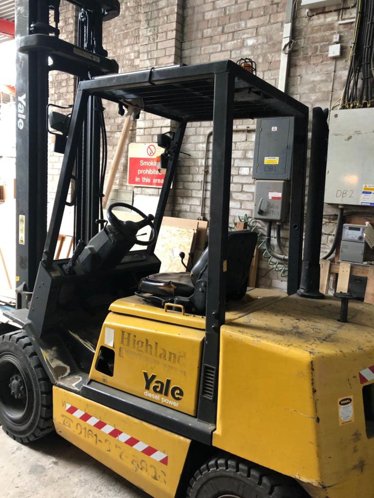 Yale GDP30TF Fork Lift Truck - Image 3 of 8