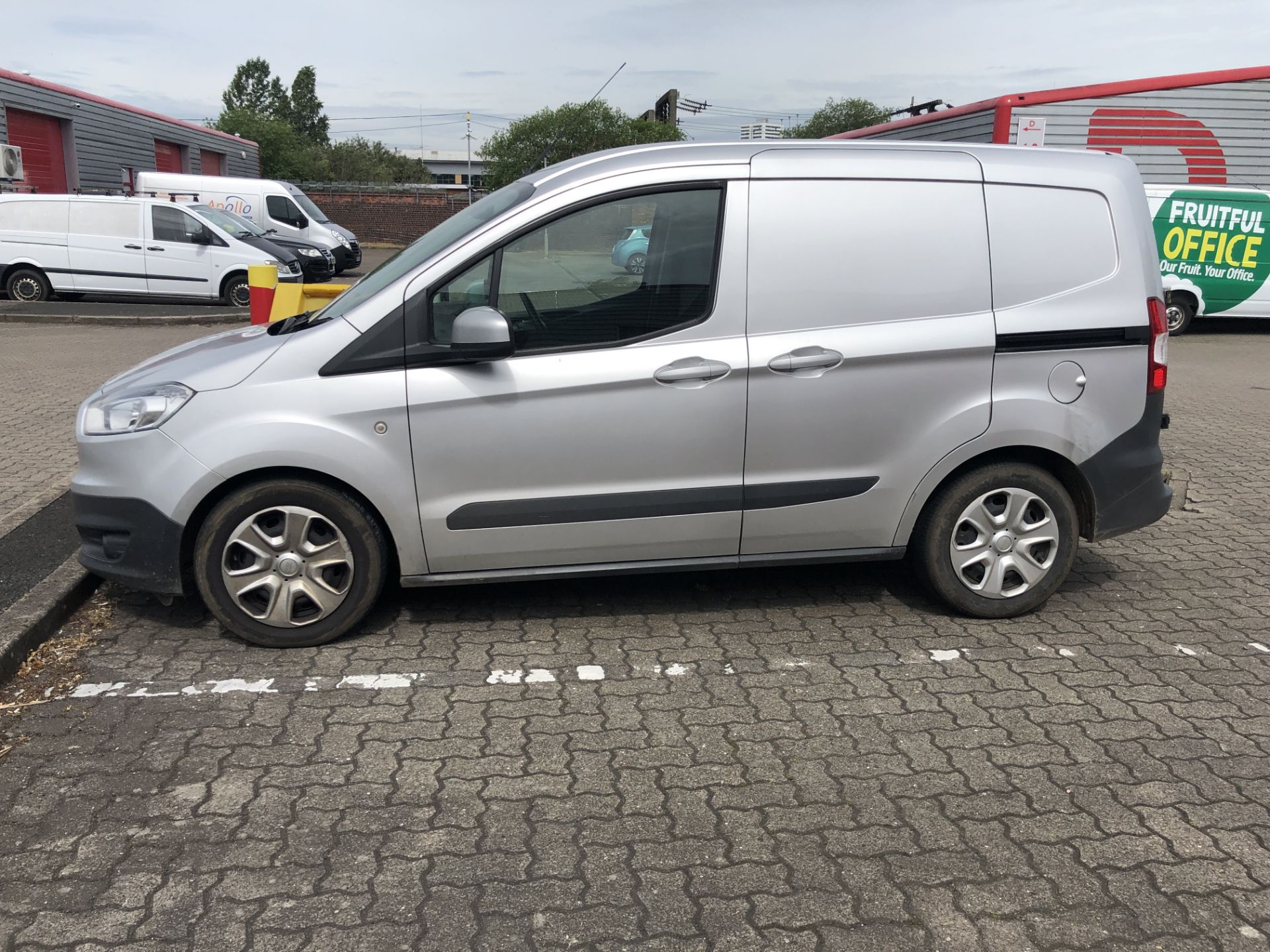 Ford Transit Courier Trend TDCI 1560cc 5 Speed Manaual Diesel Panel Van, Registration No. RY65 - Image 5 of 22