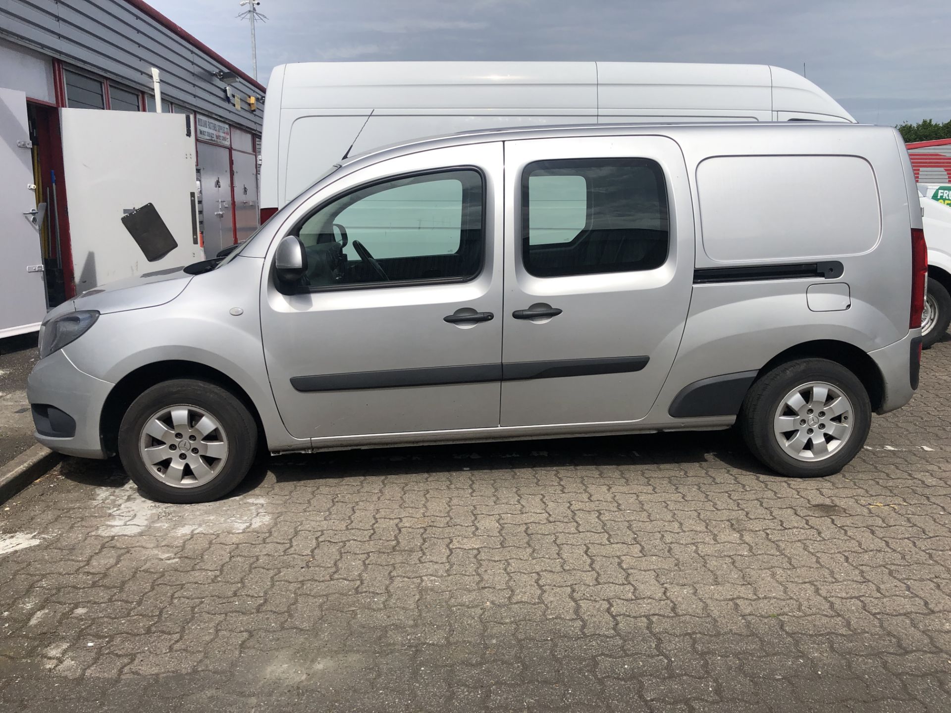 Mercedes Citan 111 CDI 1461cc 5 Speed Manual Dualiner Panel Van with Windows, Registration No. - Image 6 of 32