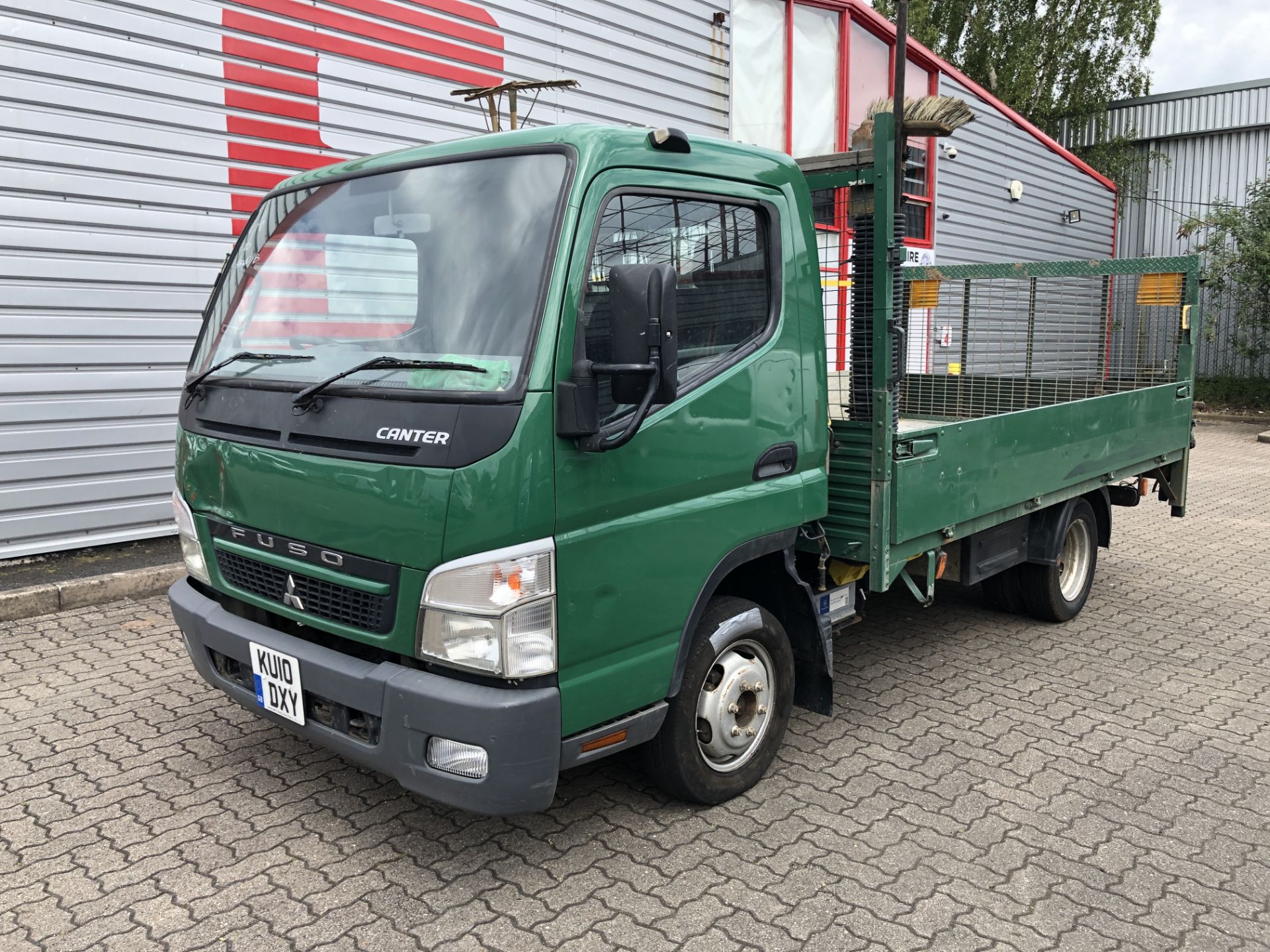 Mitsubishi Fuso Canter 3C13-30 MWB