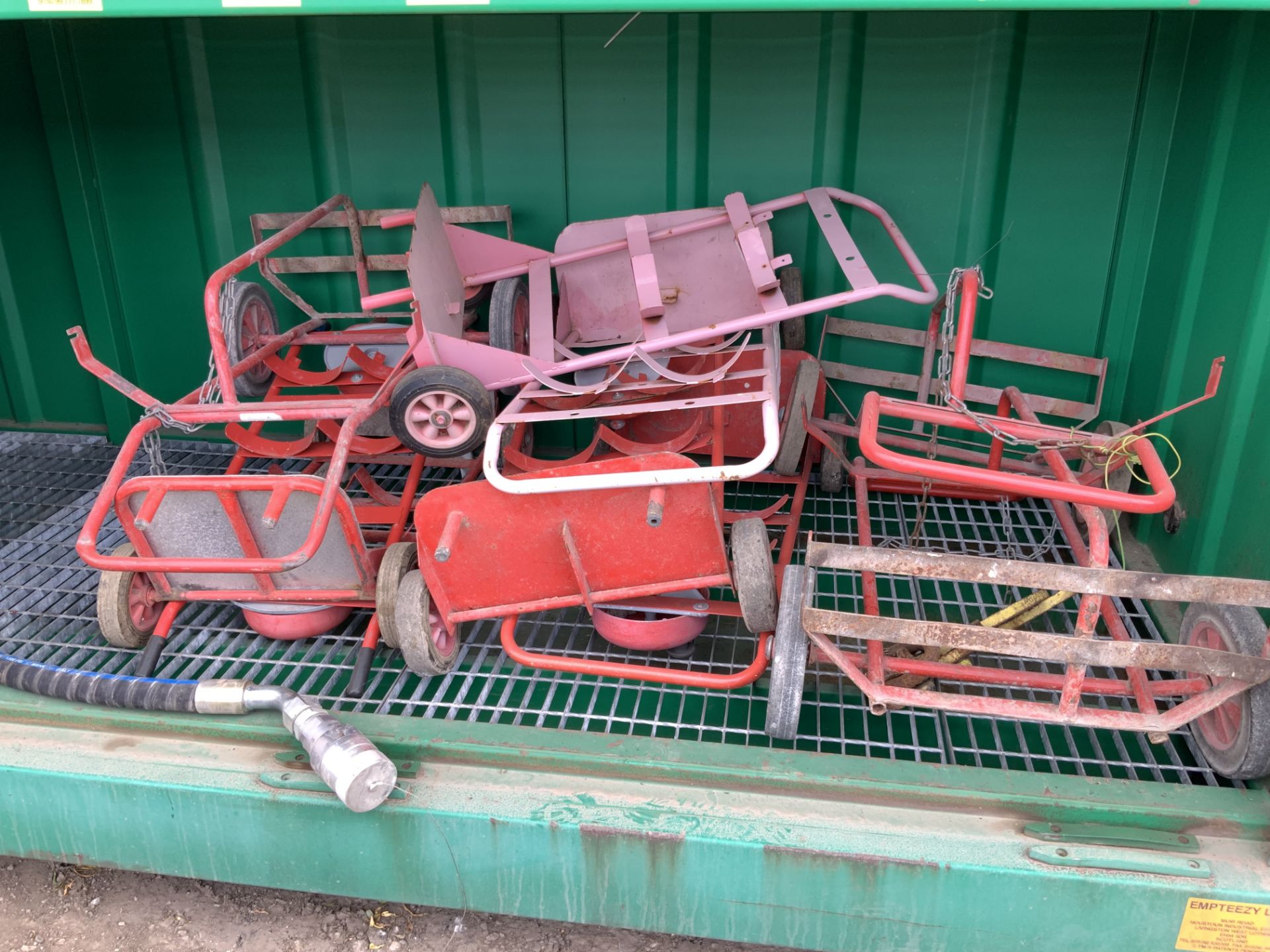 Quantity of Various Trolley's and Flexi Pipe with Connectors - (Located in Derby DE72 3RD -