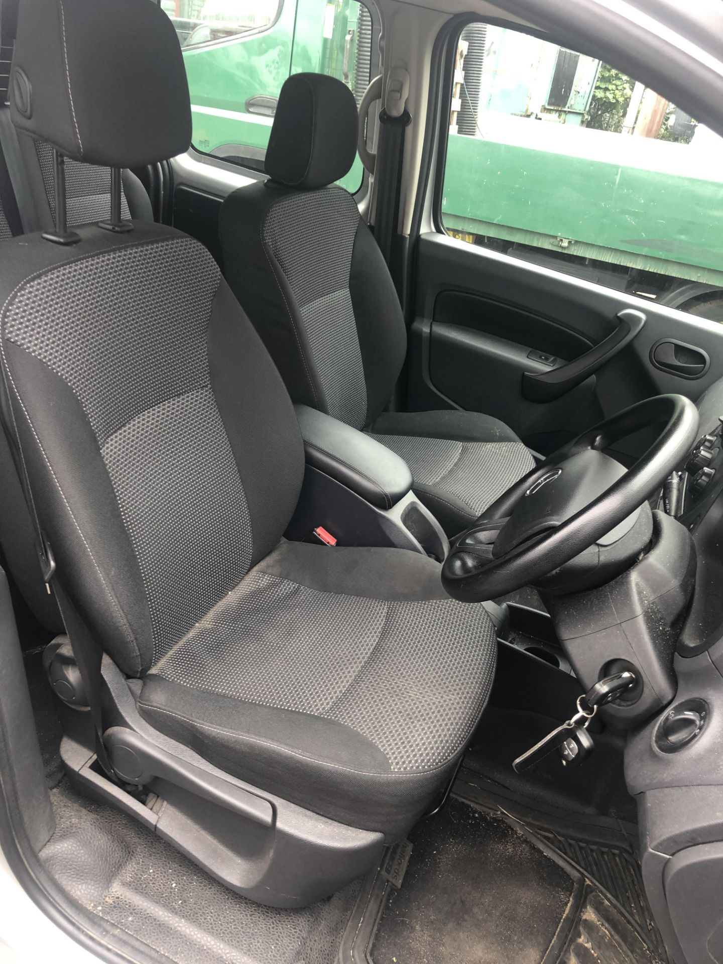 Mercedes Citan 111 CDI 1461cc 5 Speed Manual Dualiner Panel Van with Windows, Registration No. - Image 18 of 32