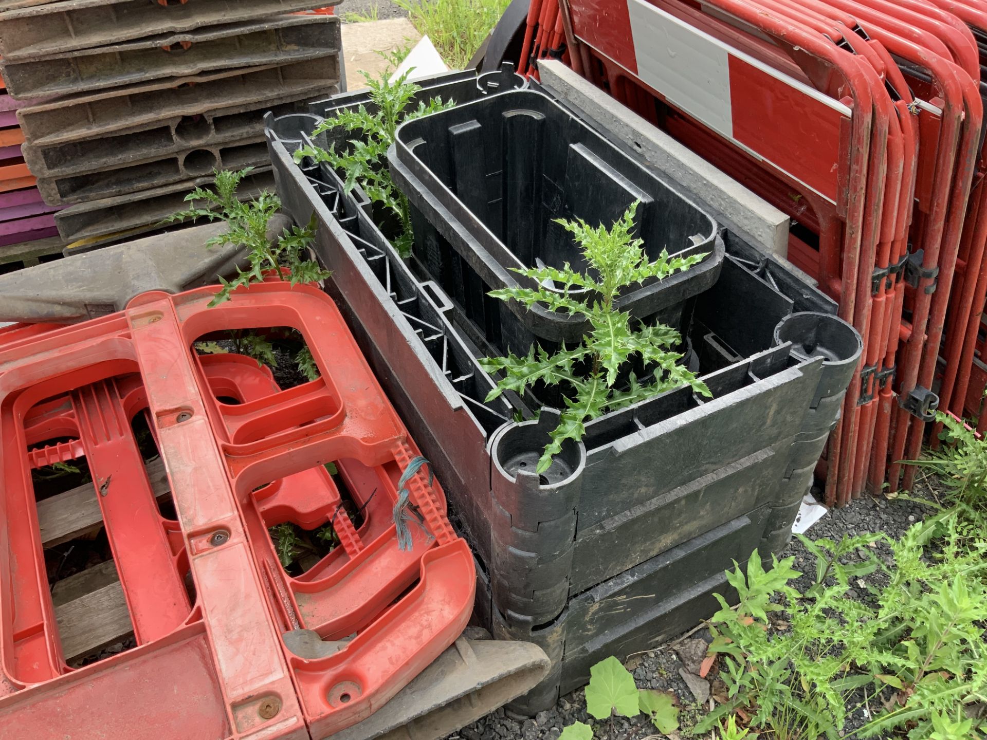 Approximately 9: BT 094961 Covers and Black Plastic Boxes - (Located in Telford TF7 4PL - Collection - Image 3 of 3