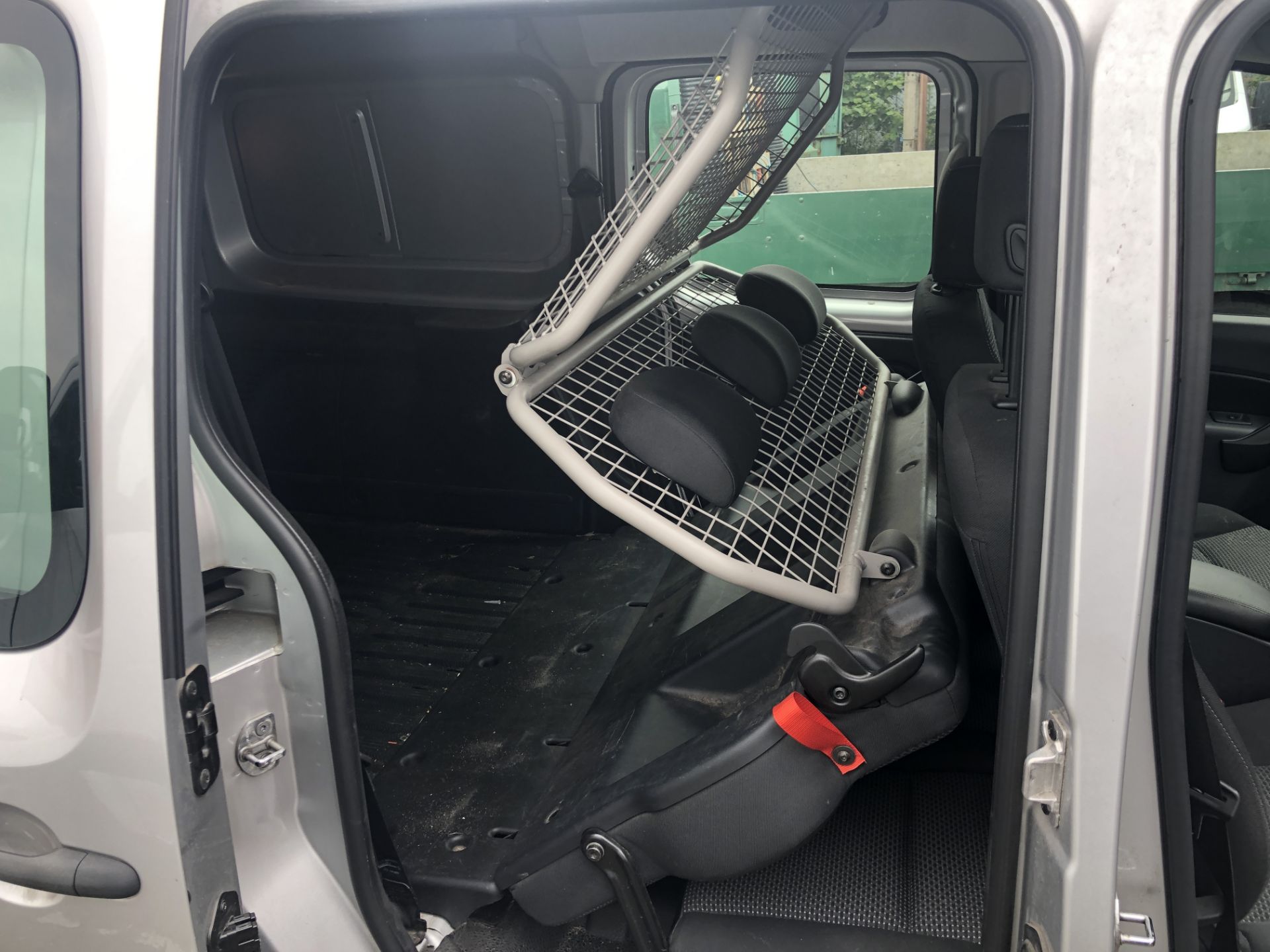 Mercedes Citan 111 CDI 1461cc 5 Speed Manual Dualiner Panel Van with Windows, Registration No. - Image 29 of 32