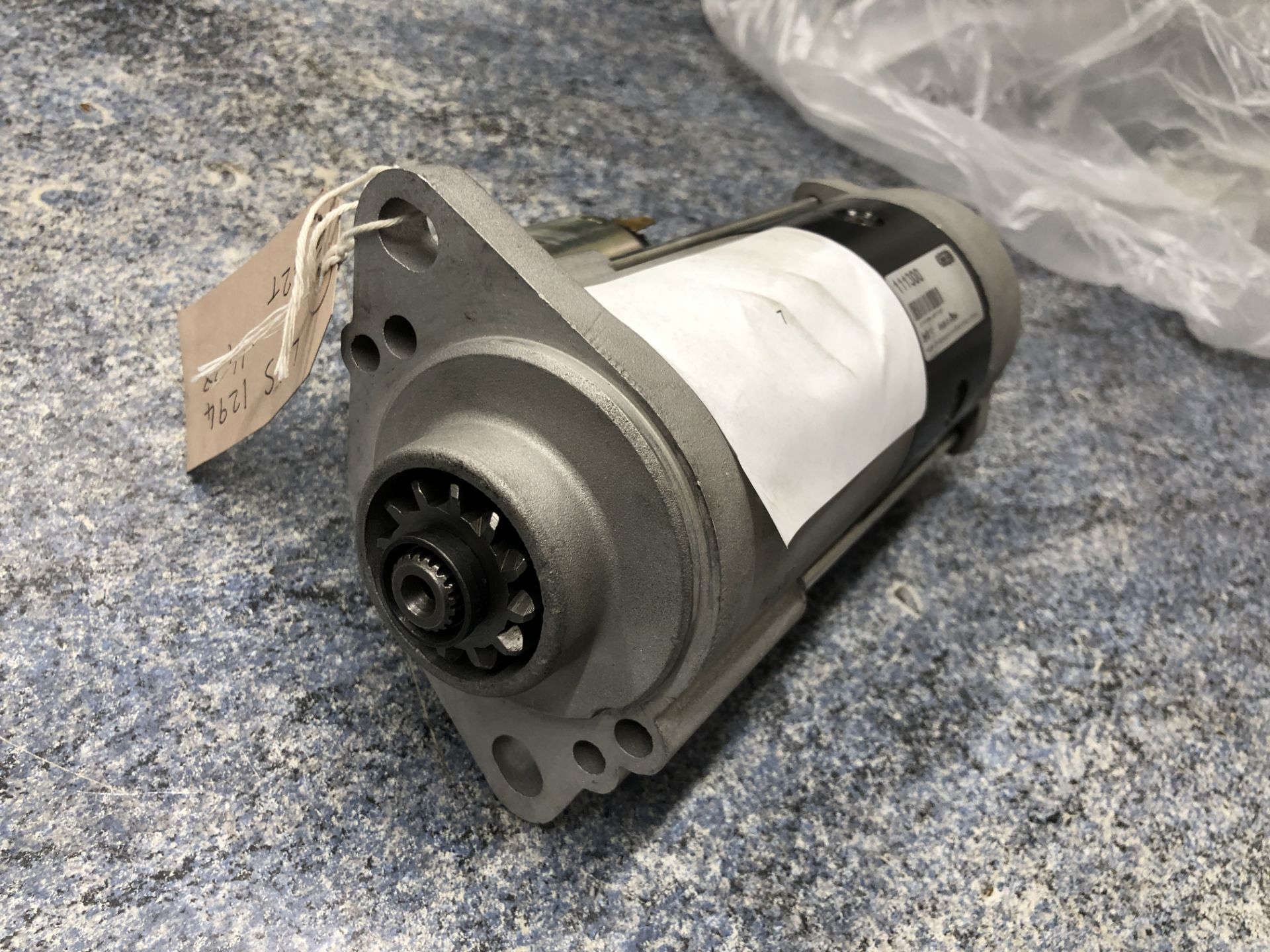 HC Cargo Starter Motor LRS 1294 - Collection By Appointment on Wednesday 12th June 2019) - Image 3 of 5