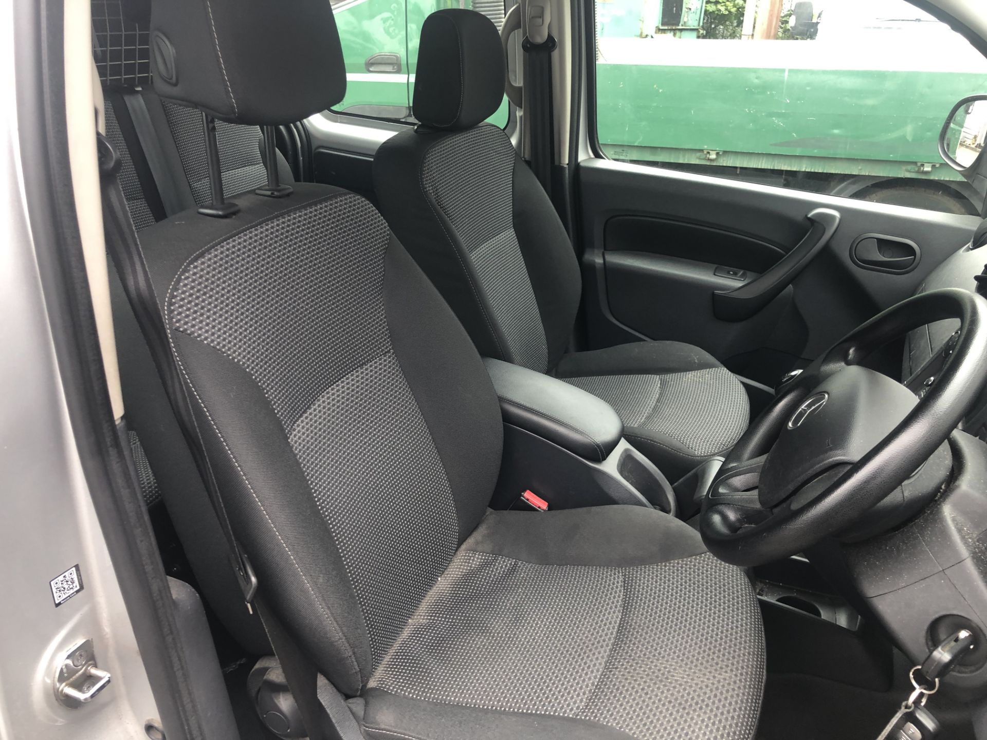 Mercedes Citan 111 CDI 1461cc 5 Speed Manual Dualiner Panel Van with Windows, Registration No. - Image 17 of 32