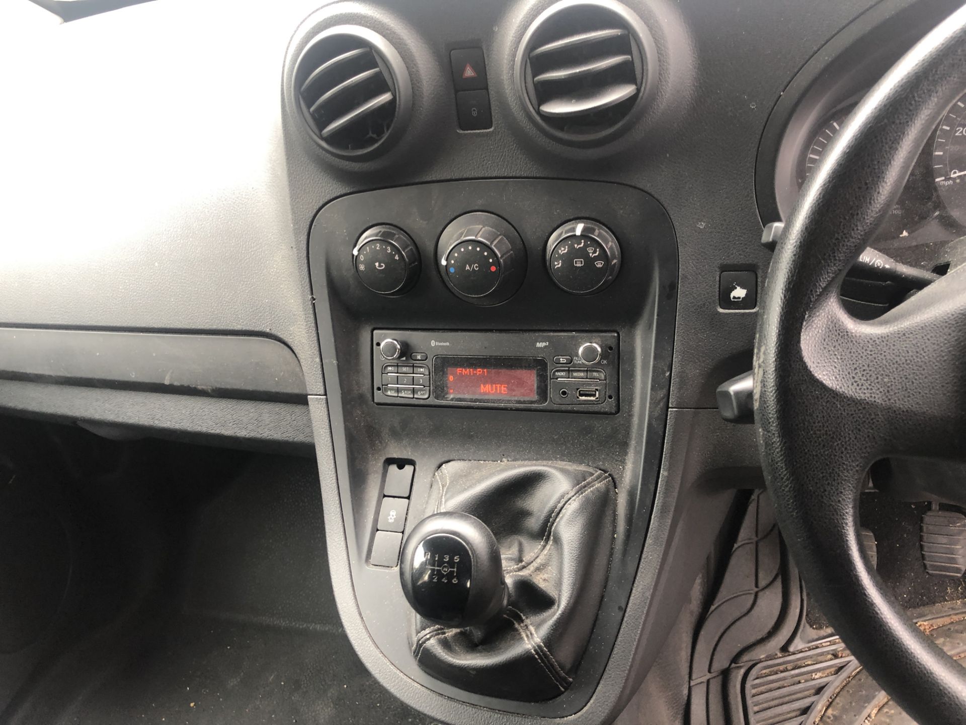 Mercedes Citan 111 CDI 1461cc 5 Speed Manual Dualiner Panel Van with Windows, Registration No. - Image 16 of 32