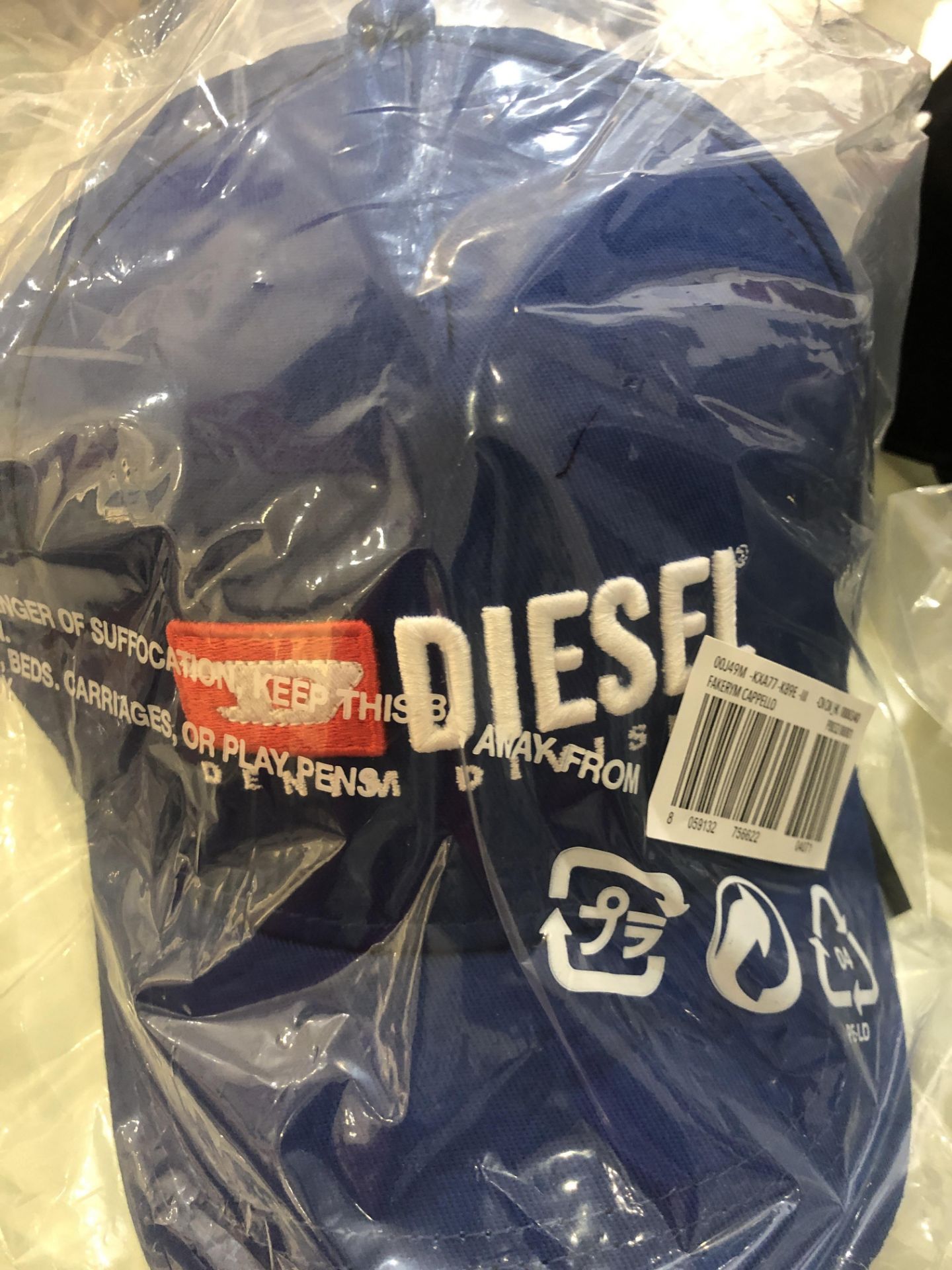 Box 82 - Diesel 2019 Baseball Hats -Yellow 2: 4yrs 2: Medium 2: Large Baseball Hats - Blue 2: - Image 4 of 25