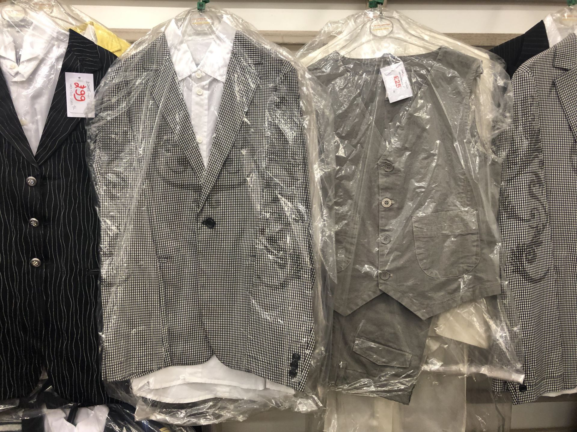 Box 19A 13: Age 14 yrs (medium) Boys Suits - Image 2 of 15