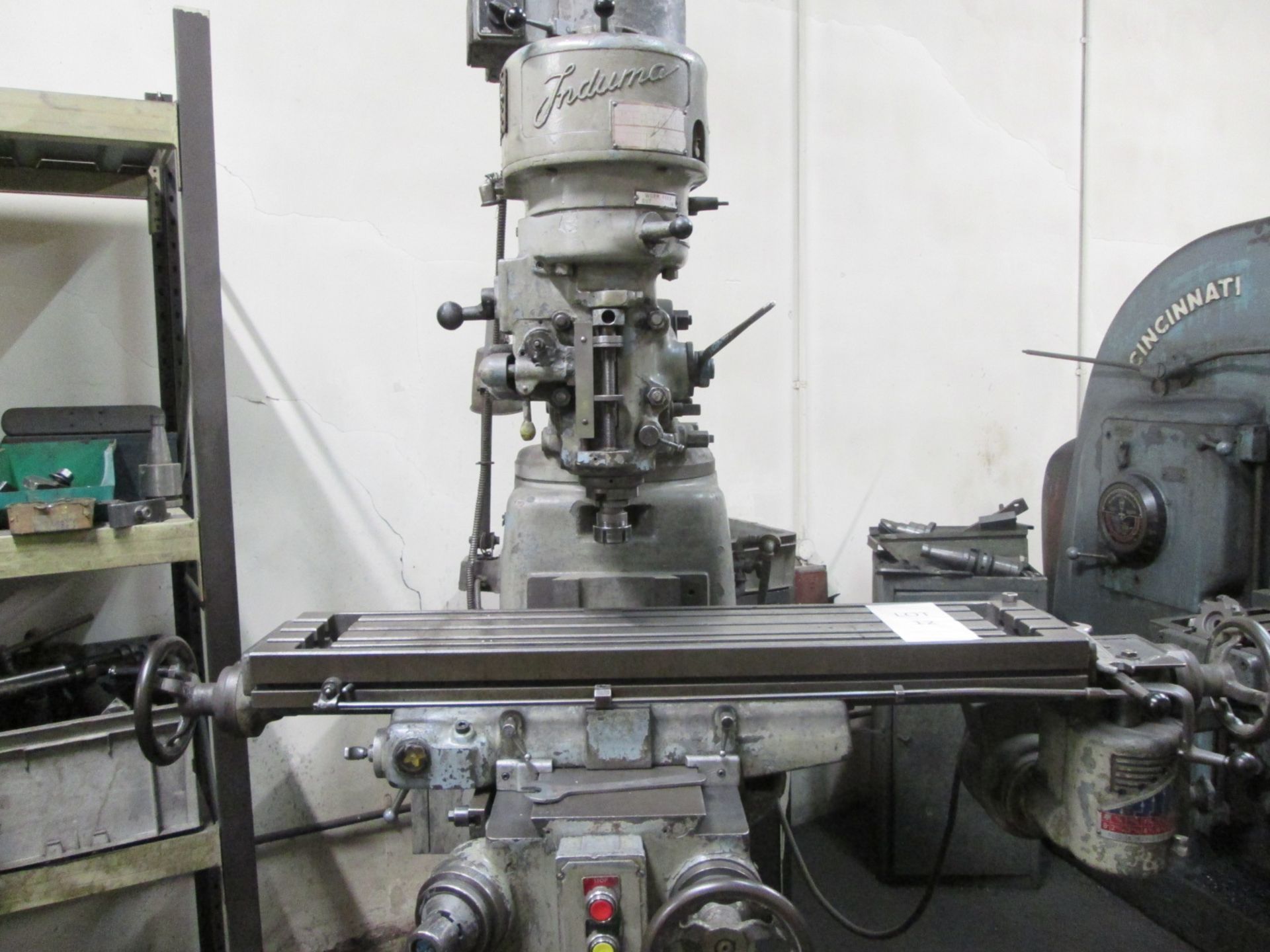 Induma Turret Head Milling Machine, Table size 1060 mm x 230 mm, Spindle speeds 65-2200 rpm (belt - Image 3 of 11