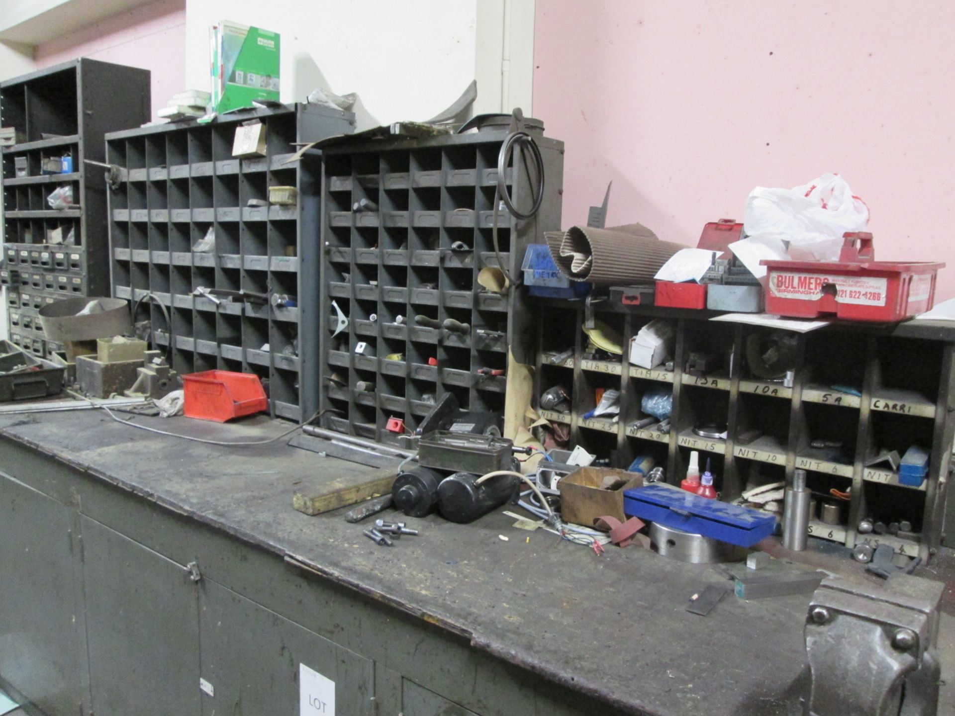 Wooden Assembly Bench with pigeon hole storage and bench vice - Image 3 of 6