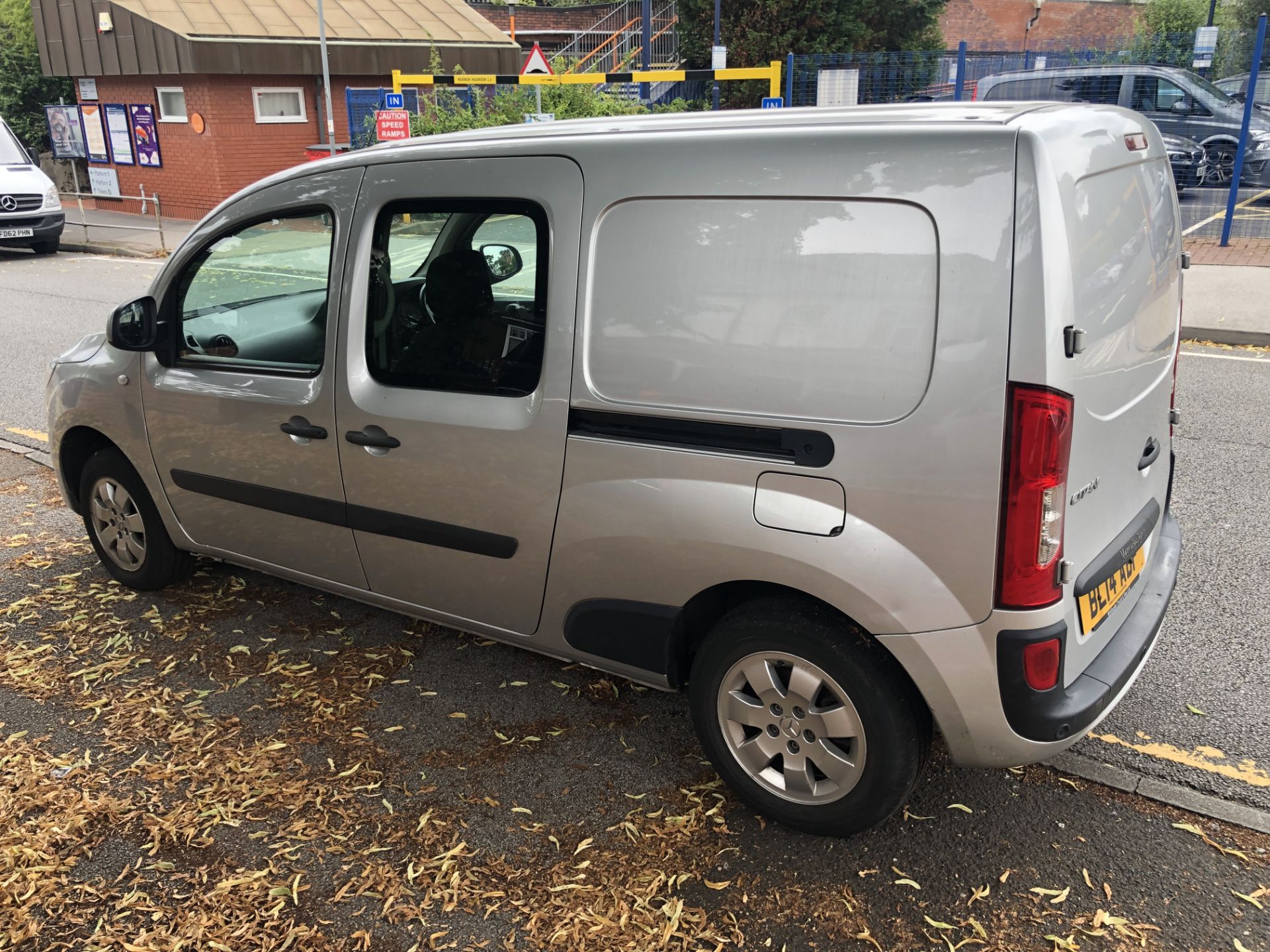 Mercedes Citan 111 CDI 1461cc 5 Speed Manual Dualiner Panel Van with Windows - Image 12 of 29