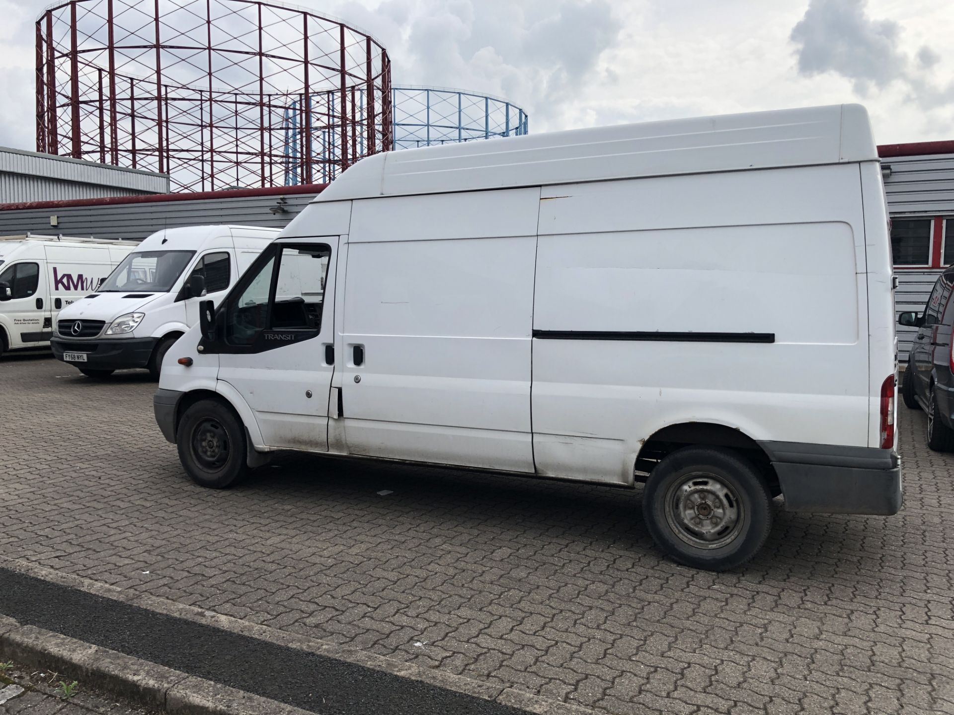 Ford Transit 100 T350L RWD, LWB Panel Van, Registration No. LD09 AKZ - Image 7 of 23