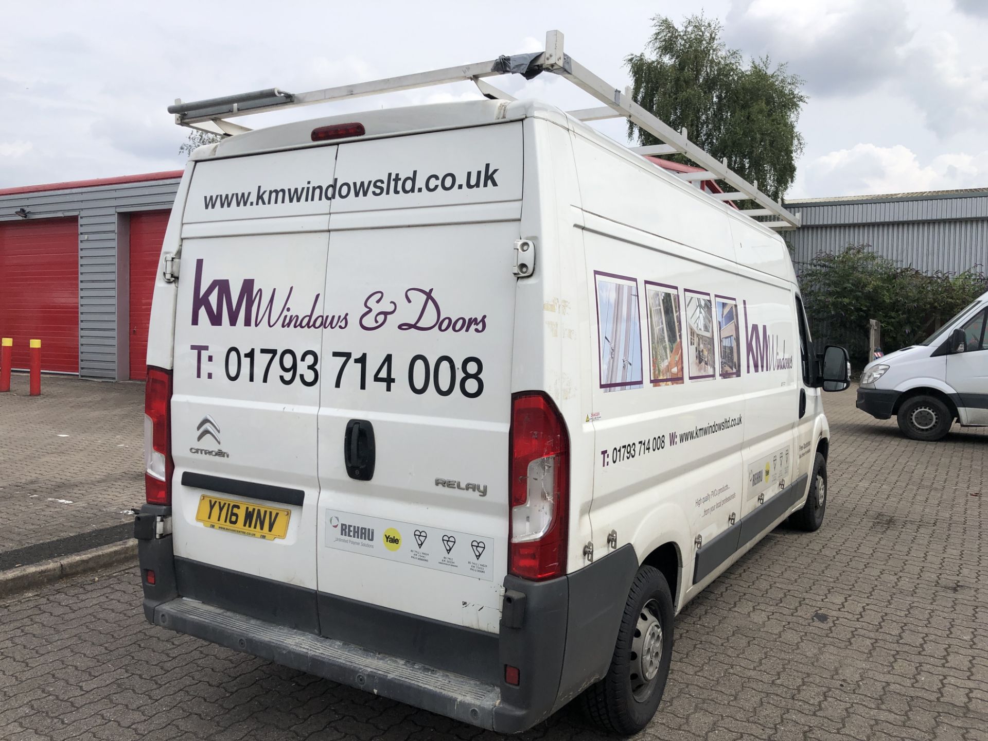 Citroen Relay 35 L3 H2 Enterprise 2,198cc Diesel, 6 Speed Manual, Panel Van with Glass Roof Rack - Image 11 of 34