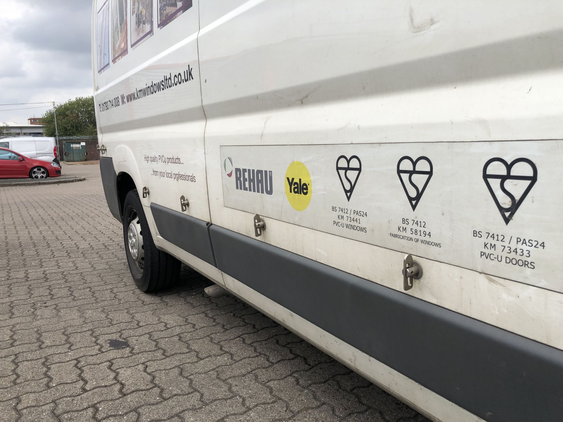 Peugeot Boxer 335 L3 Professional, 2,198cc Diesel, 6 Speed Manual, Panel Van with Glass Roof Rack - Image 25 of 32