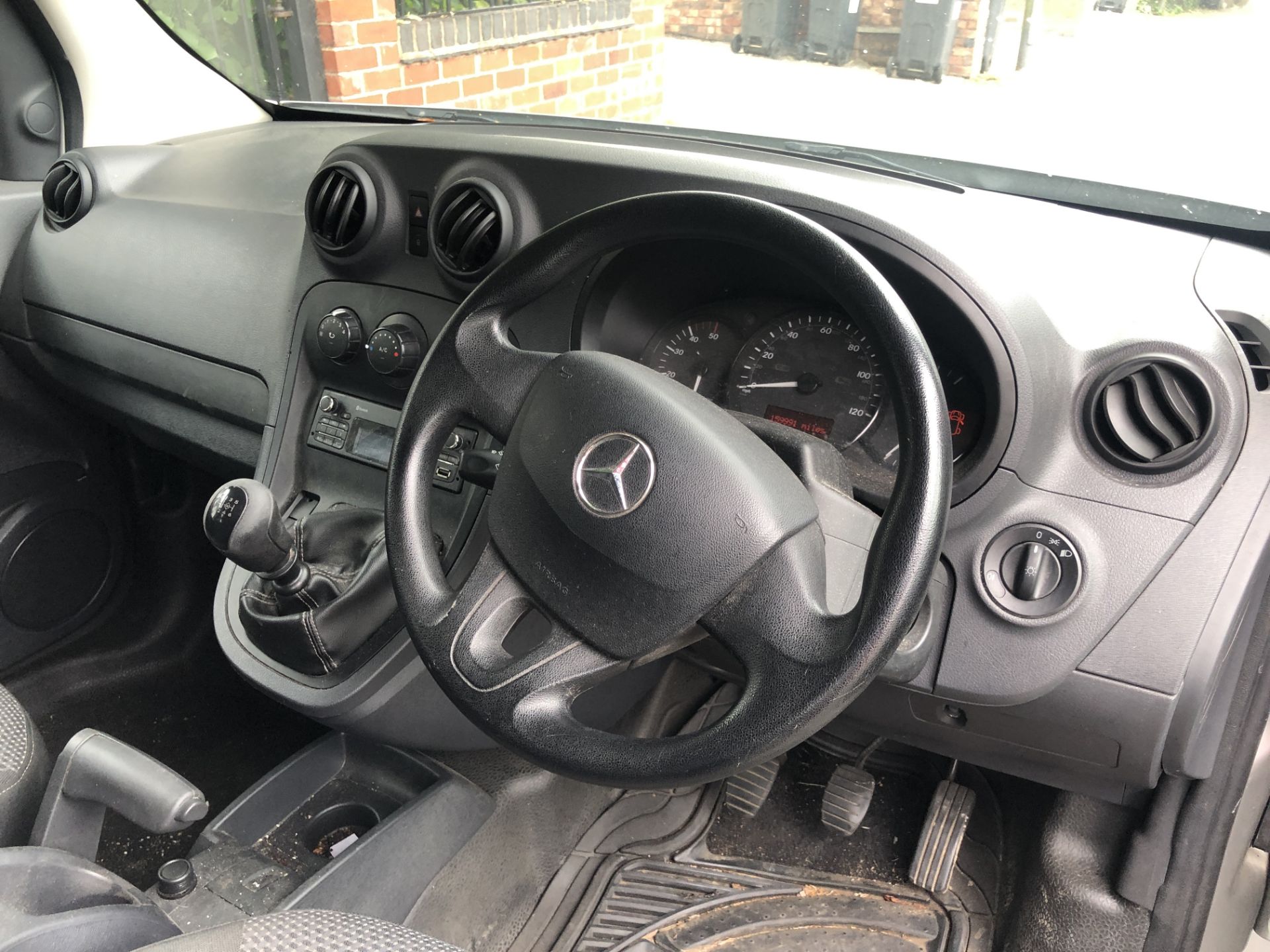 Mercedes Citan 111 CDI 1461cc 5 Speed Manual Dualiner Panel Van with Windows - Image 25 of 29