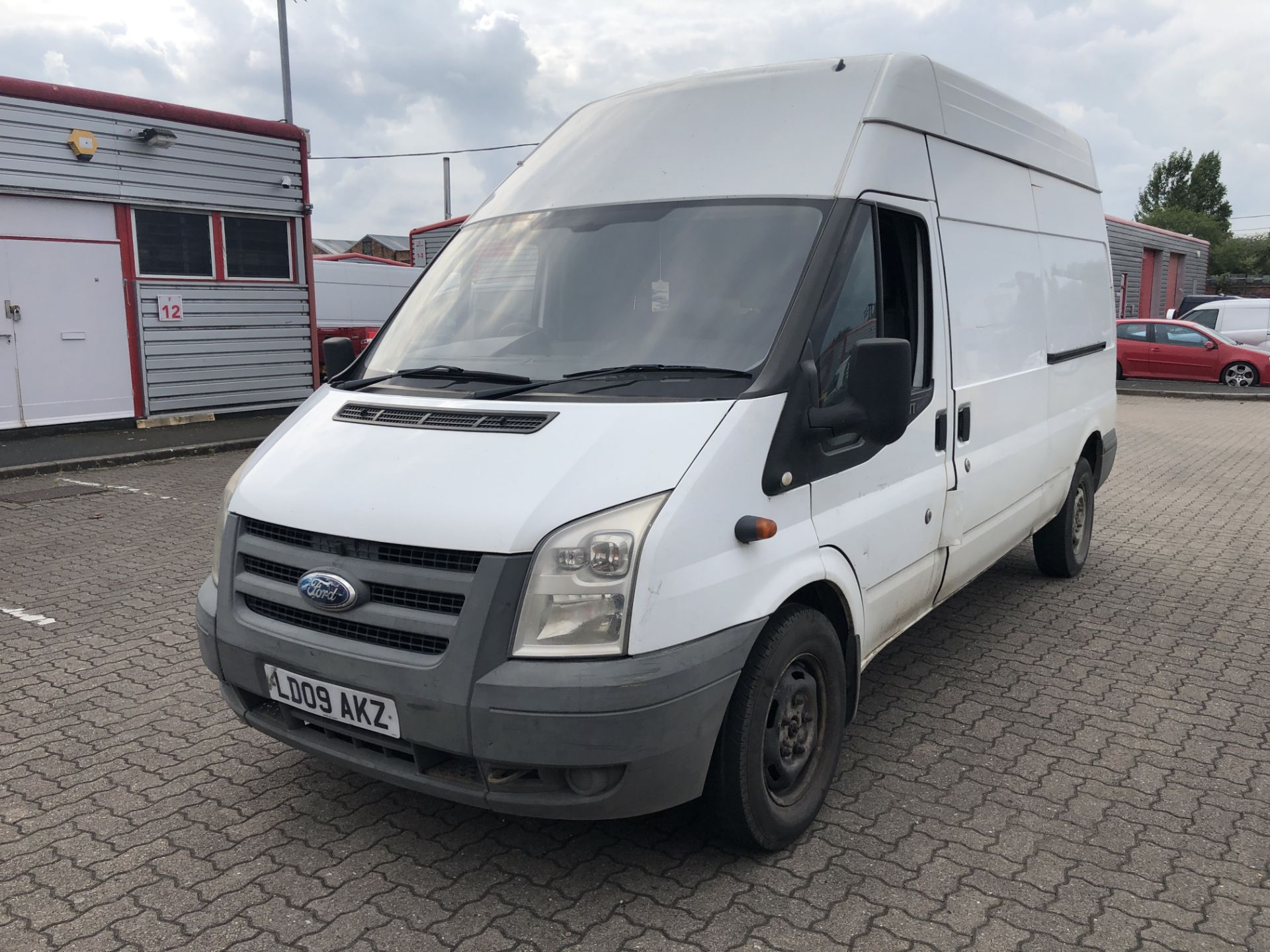 Ford Transit 100 T350L RWD, LWB Panel Van, Registration No. LD09 AKZ - Image 9 of 23