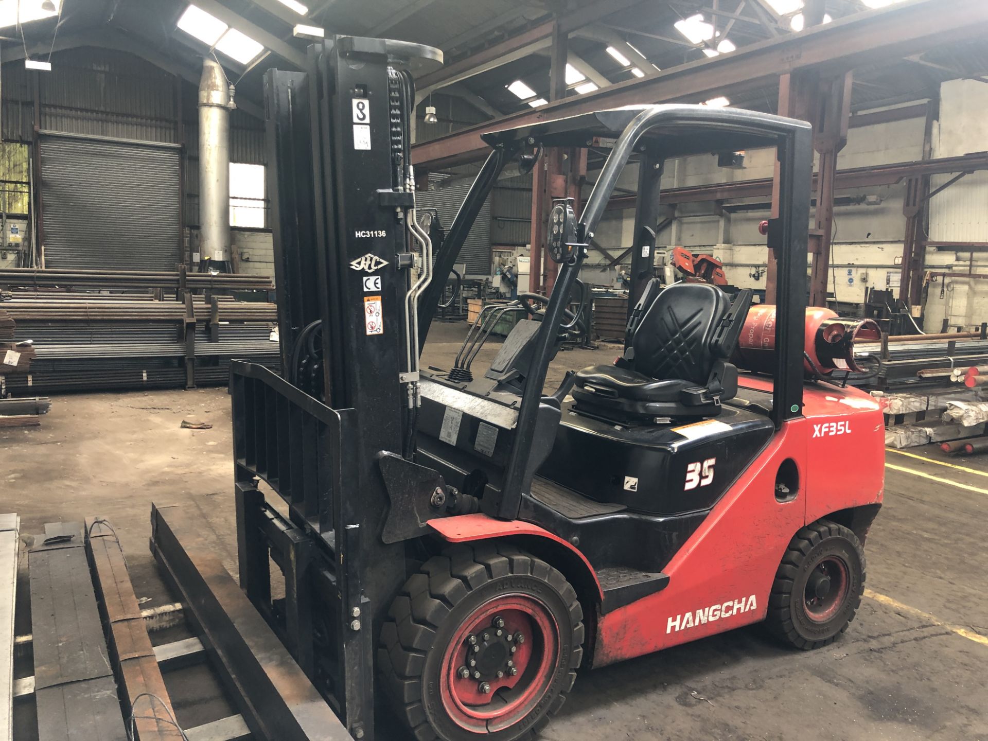 Hangcha XF35L, LPG Fork Lift Truck Model CPYD35-XW22B. Serial No: A5AG05249. (2017/08) - Image 6 of 17