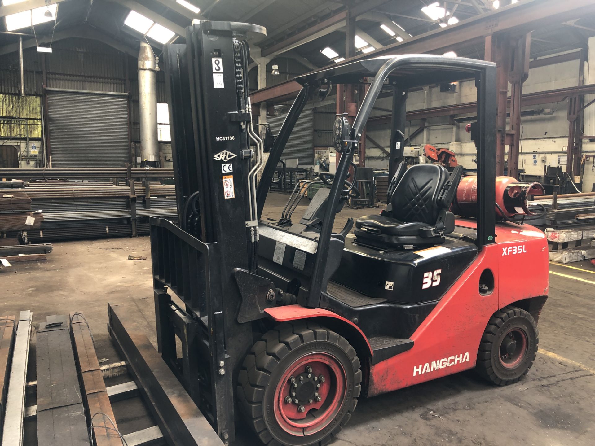 Hangcha XF35L, LPG Fork Lift Truck Model CPYD35-XW22B. Serial No: A5AG05249. (2017/08) - Image 7 of 17