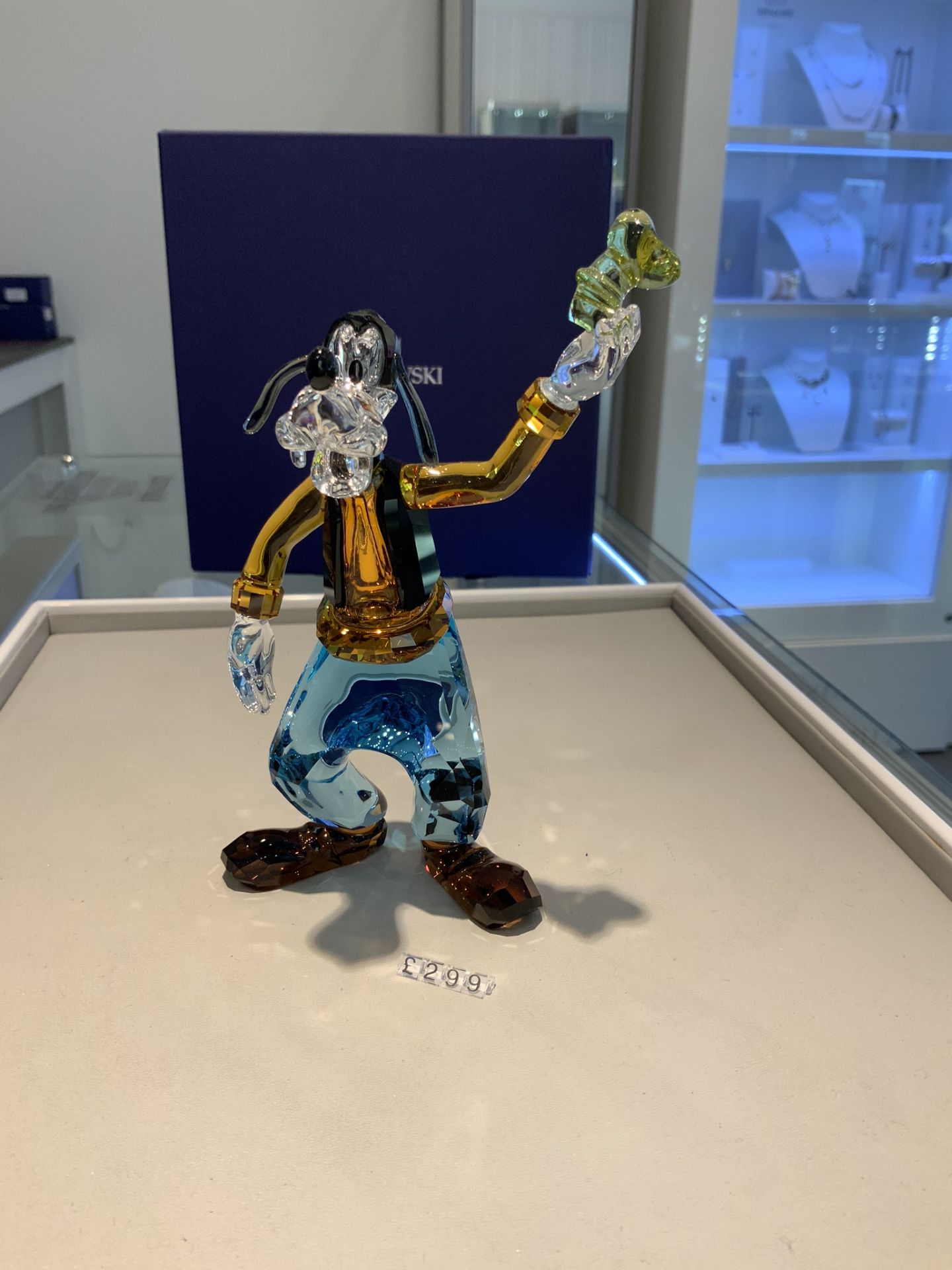 Swarovski Crystal Disney Goofy Figurine RRP £299 - Image 2 of 4