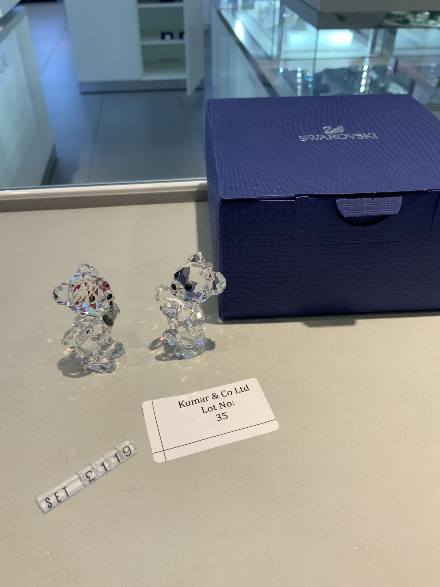 Swarovski Crystal Kris Bear - A Lovely Surprise Figurines RRP £119 - Image 4 of 4