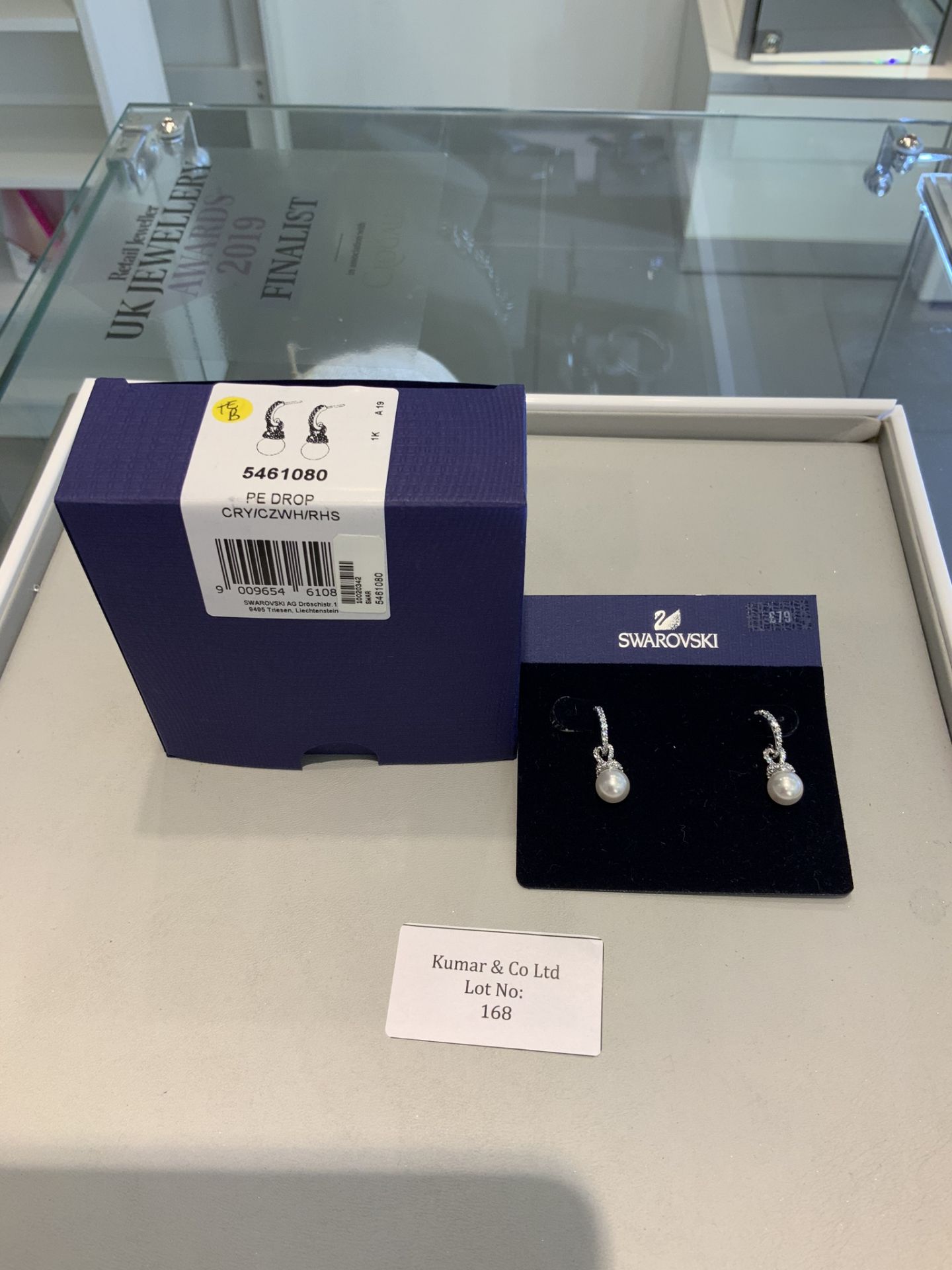 Swarovski Crystal Originally Pearl Drop Earrings RRP £79 - Image 2 of 2