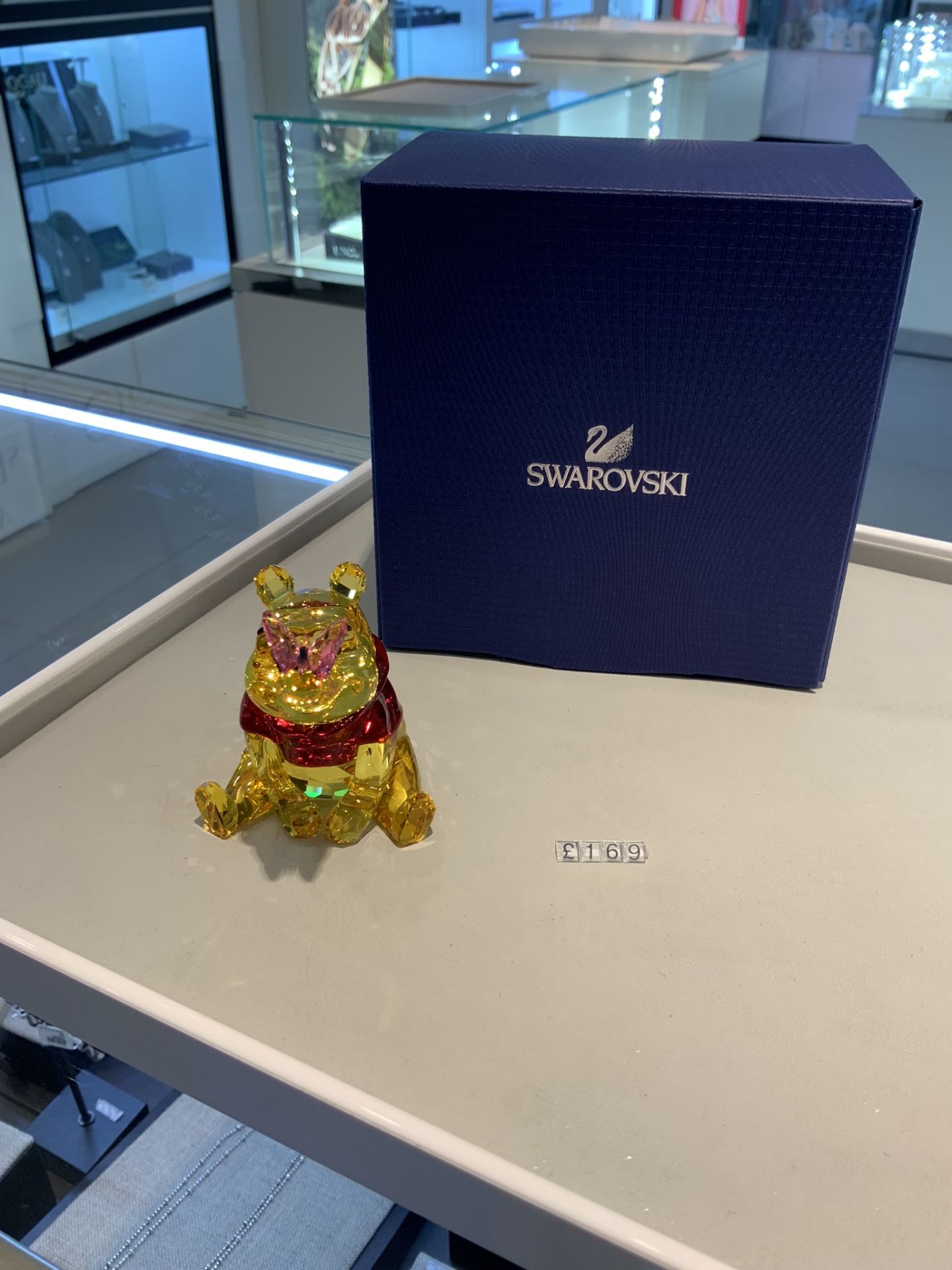 Swarovski Crystal Disney Winnie the Pooh with Butterfly Figurine RRP £169 - Image 3 of 4