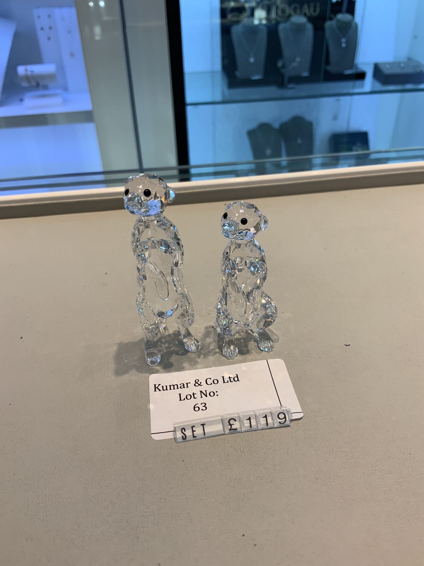 Swarovski Crystal Meerkats Figurine Set RRP £119 - Image 2 of 3