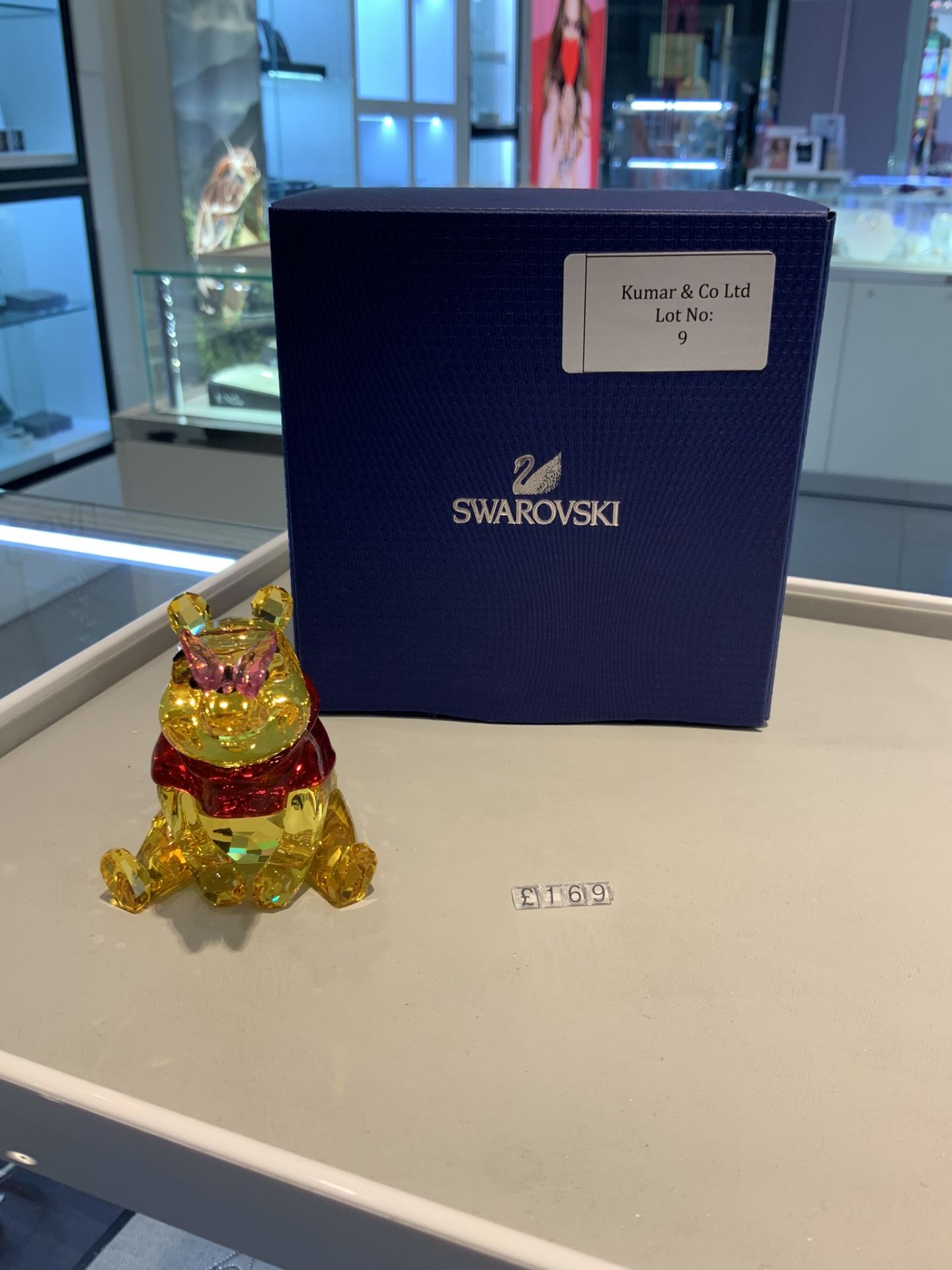 Swarovski Crystal Disney Winnie the Pooh with Butterfly Figurine RRP £169 - Image 4 of 4