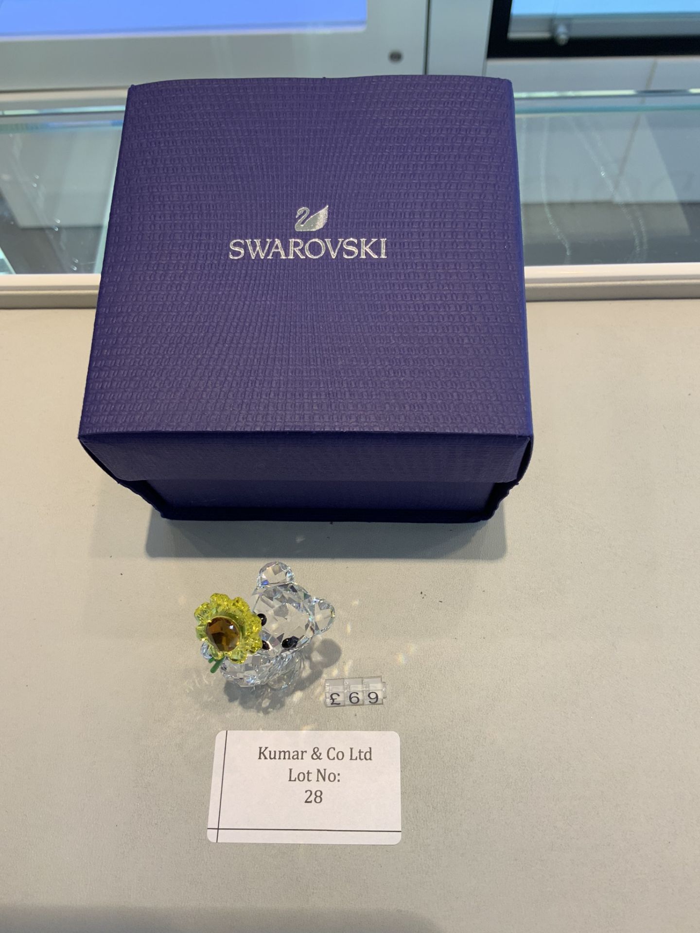 Swarovski Crystal Kris bear - A Sunflower For You Figurine RRP £69 - Image 4 of 4