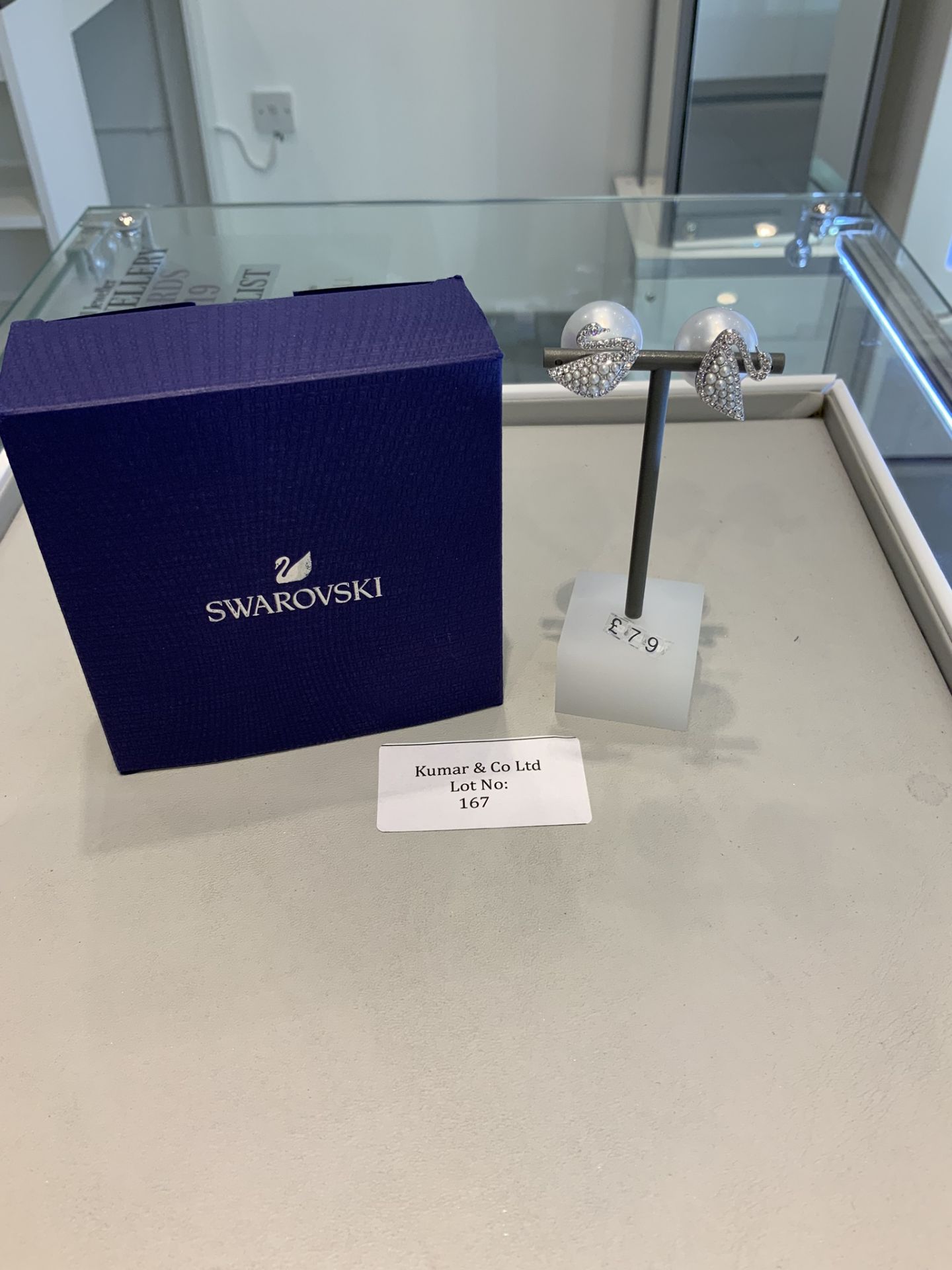 Swarovski Crystal Iconic Swan Rose Gold Stud Earrings RRP £79