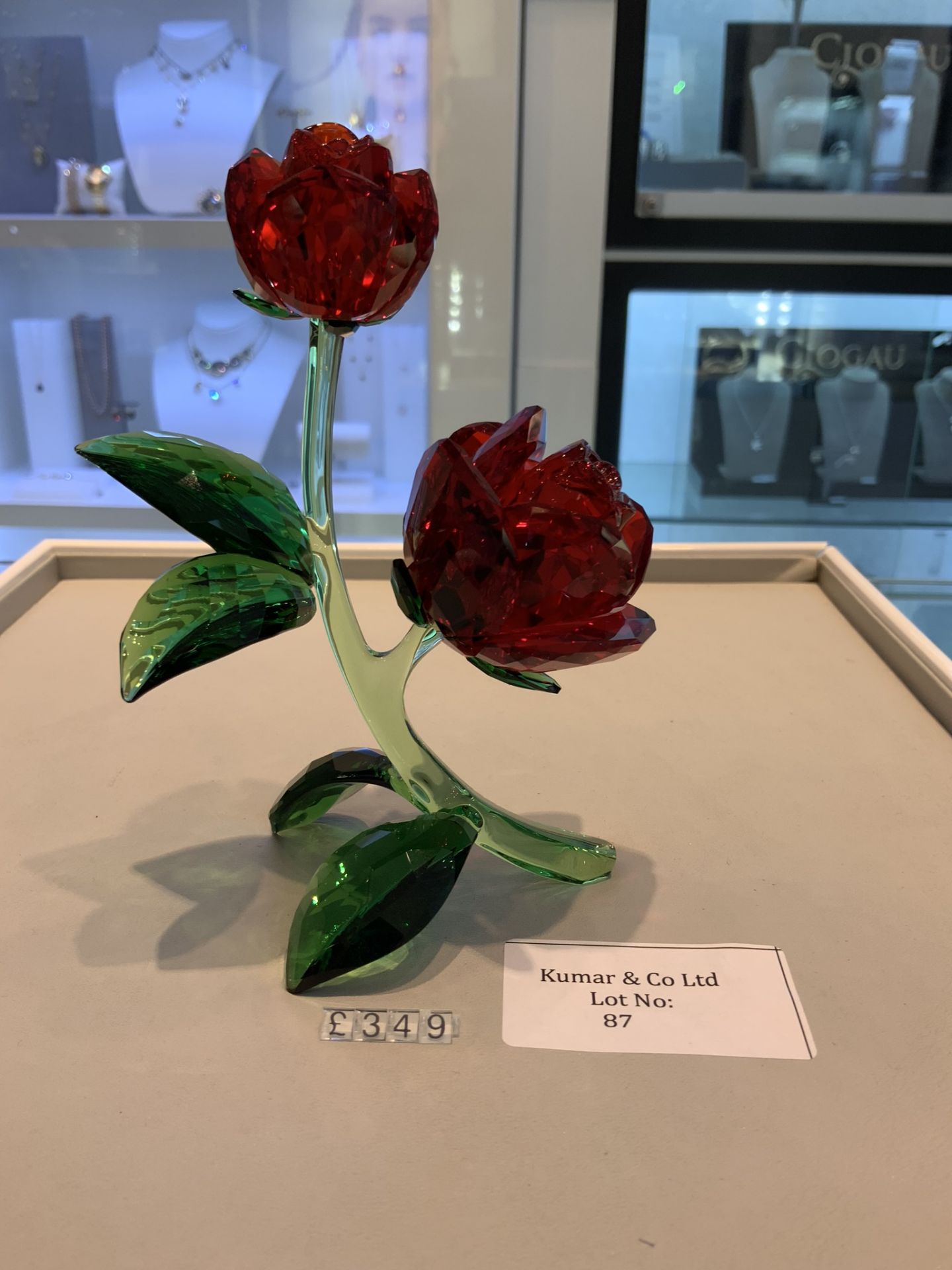 Swarovski Crystal Red Rose Figurine RRP £349 - Image 2 of 3