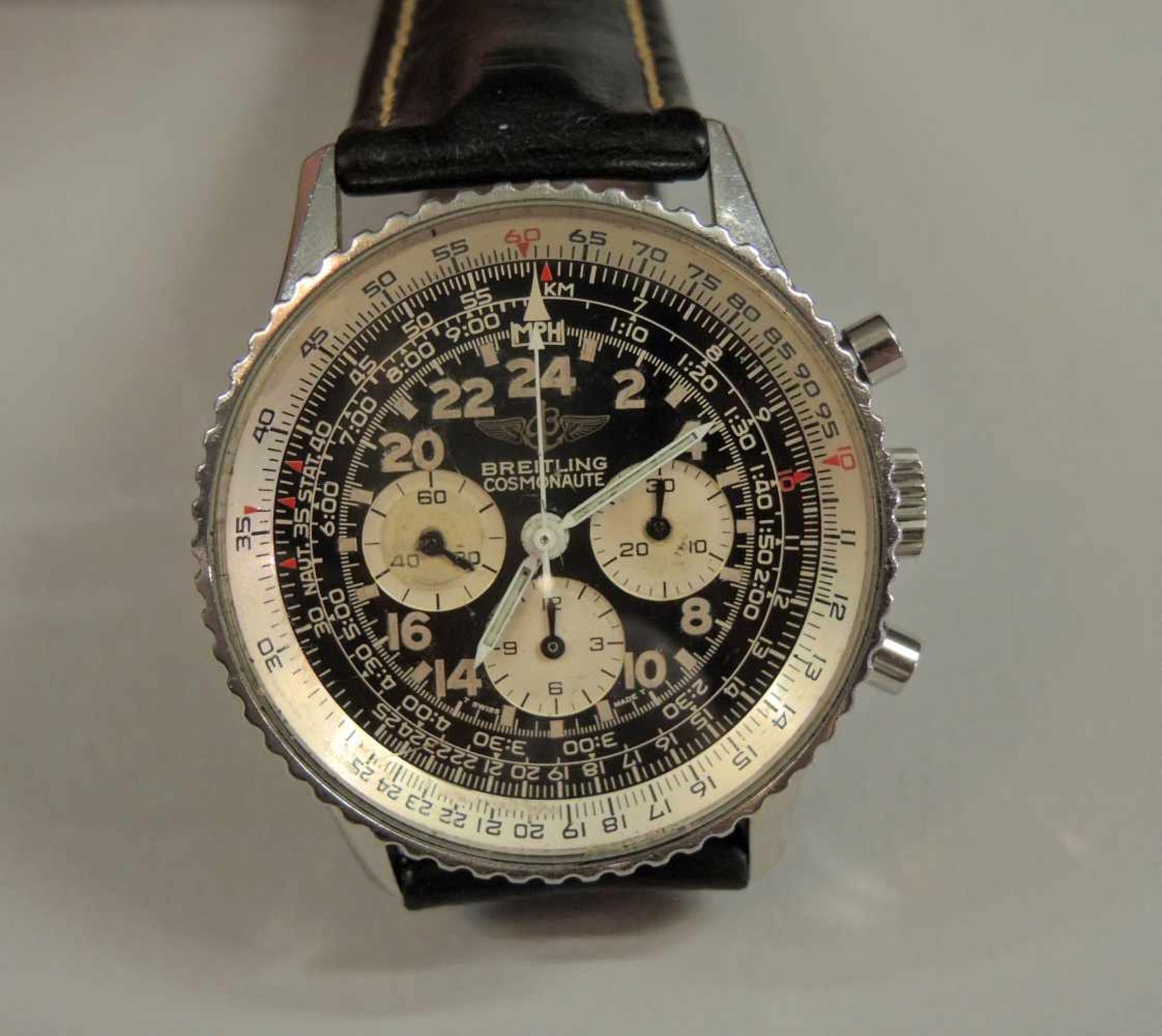 Breitling, NavitimerChronograph, Ref. 806. Handaufzug, gangbar. Ziffernblatt zeigt