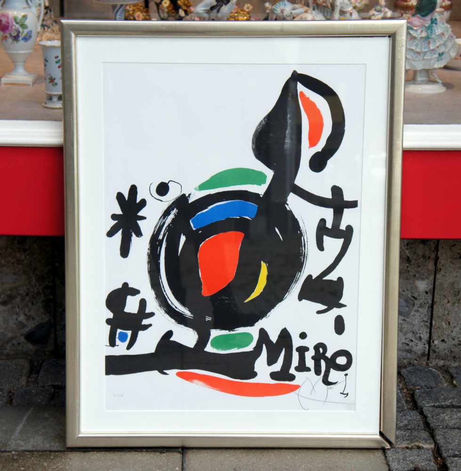 Joan Miró, 1893 Barcelona - 1983 PalmaLithographie/Papier. Mirós Arbeiten zeigen Einfluss von - Image 2 of 4